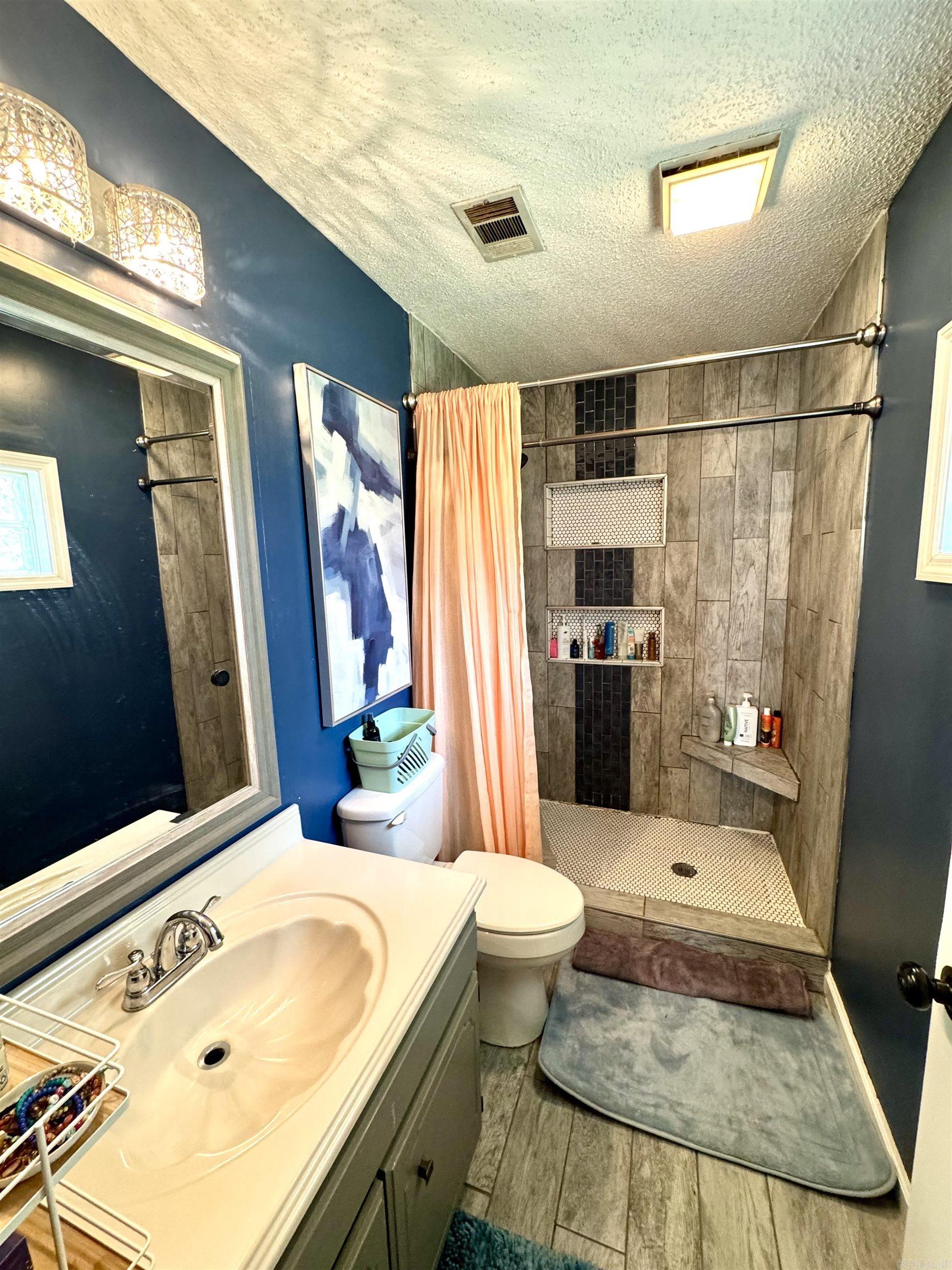 CLEARVIEW ESTATES - Residential