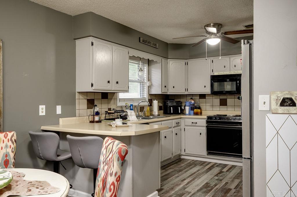 CLEARVIEW ESTATES - Residential