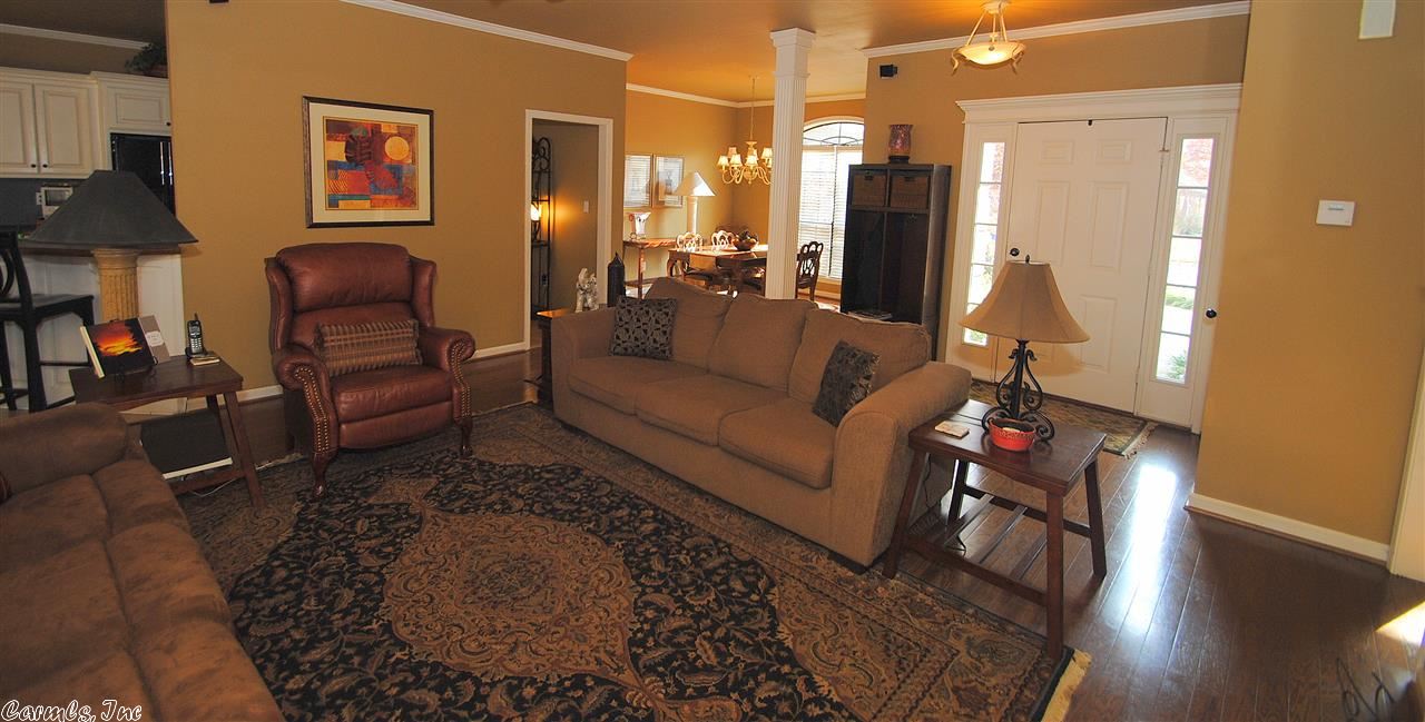 COUNTRY CLUB OF ARK THE - Residential