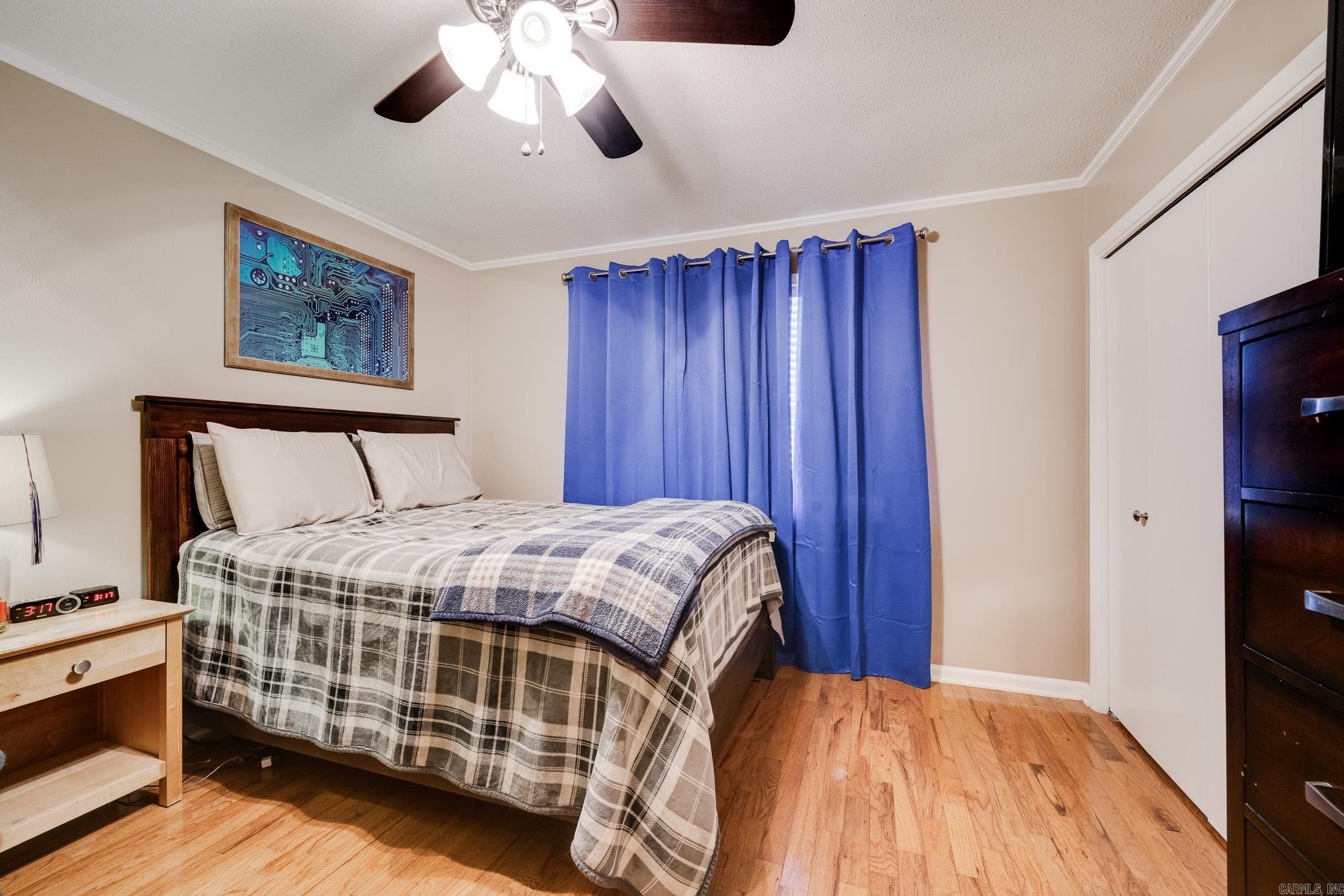 OAK FORREST - Residential