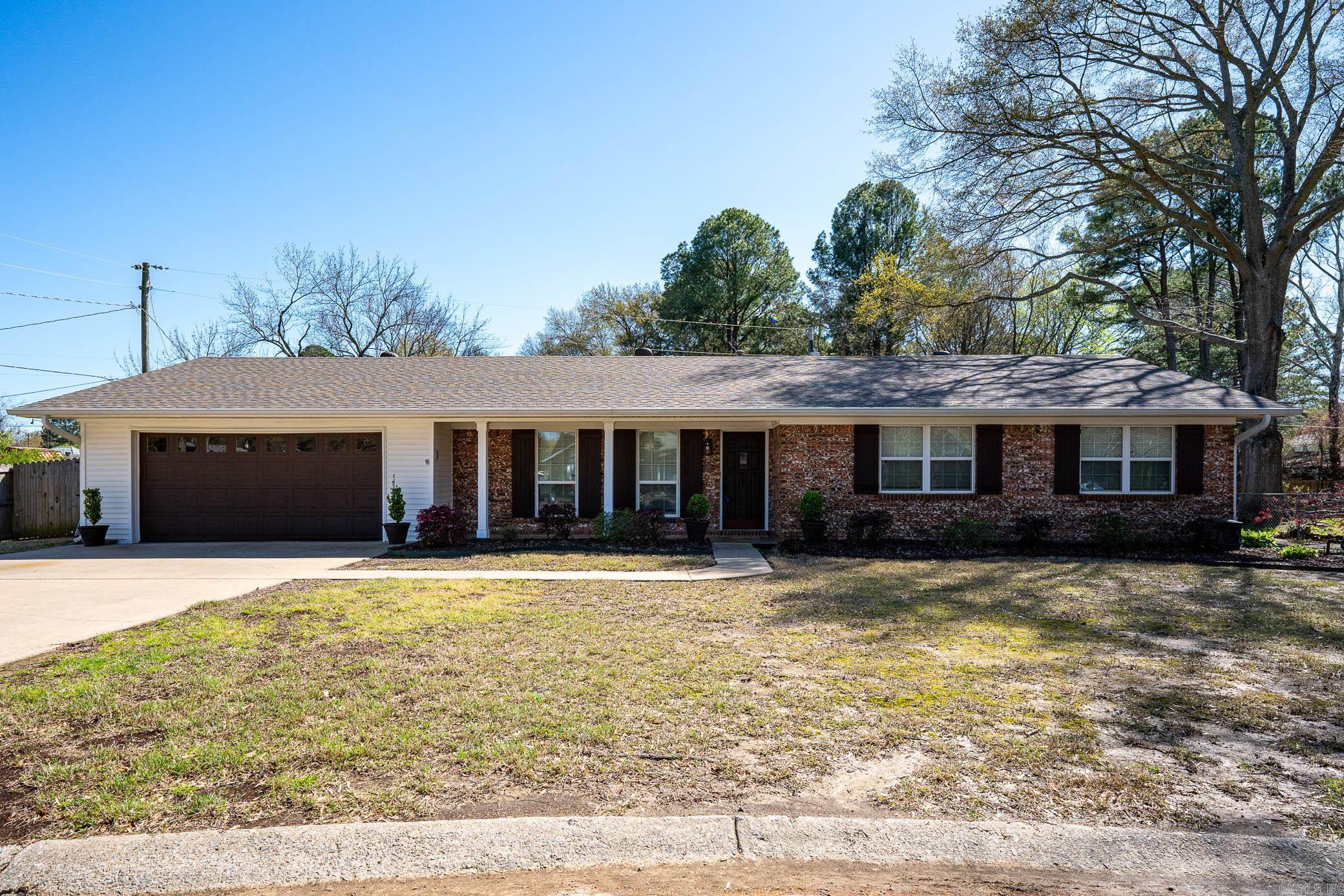 OAK FORREST - Residential