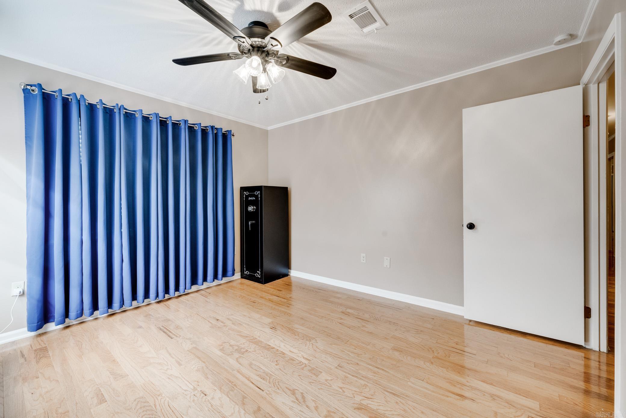 OAK FORREST - Residential