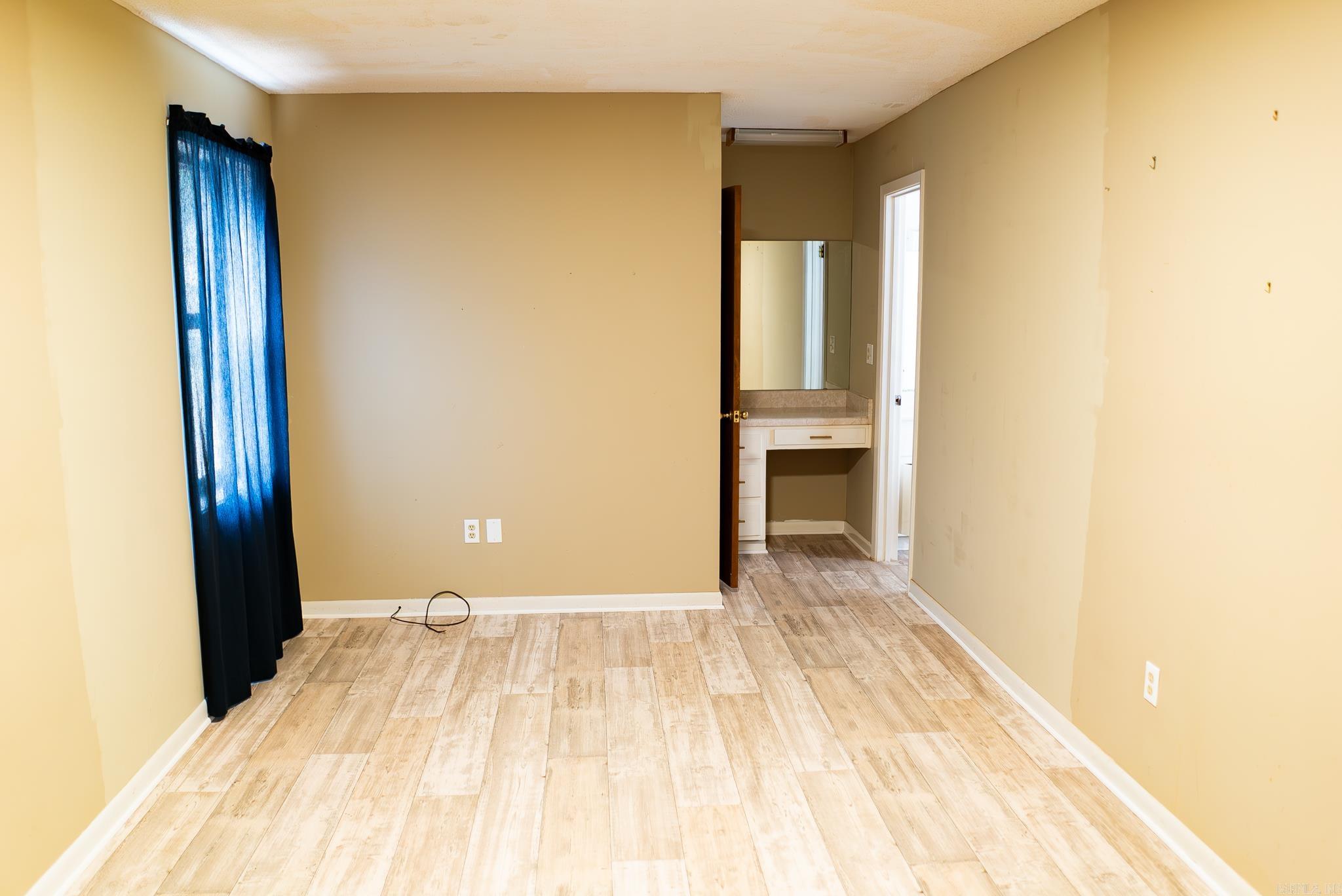 PARKWOOD - Residential