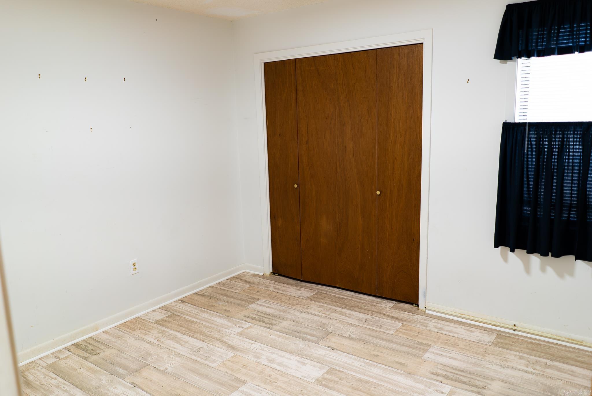 PARKWOOD - Residential