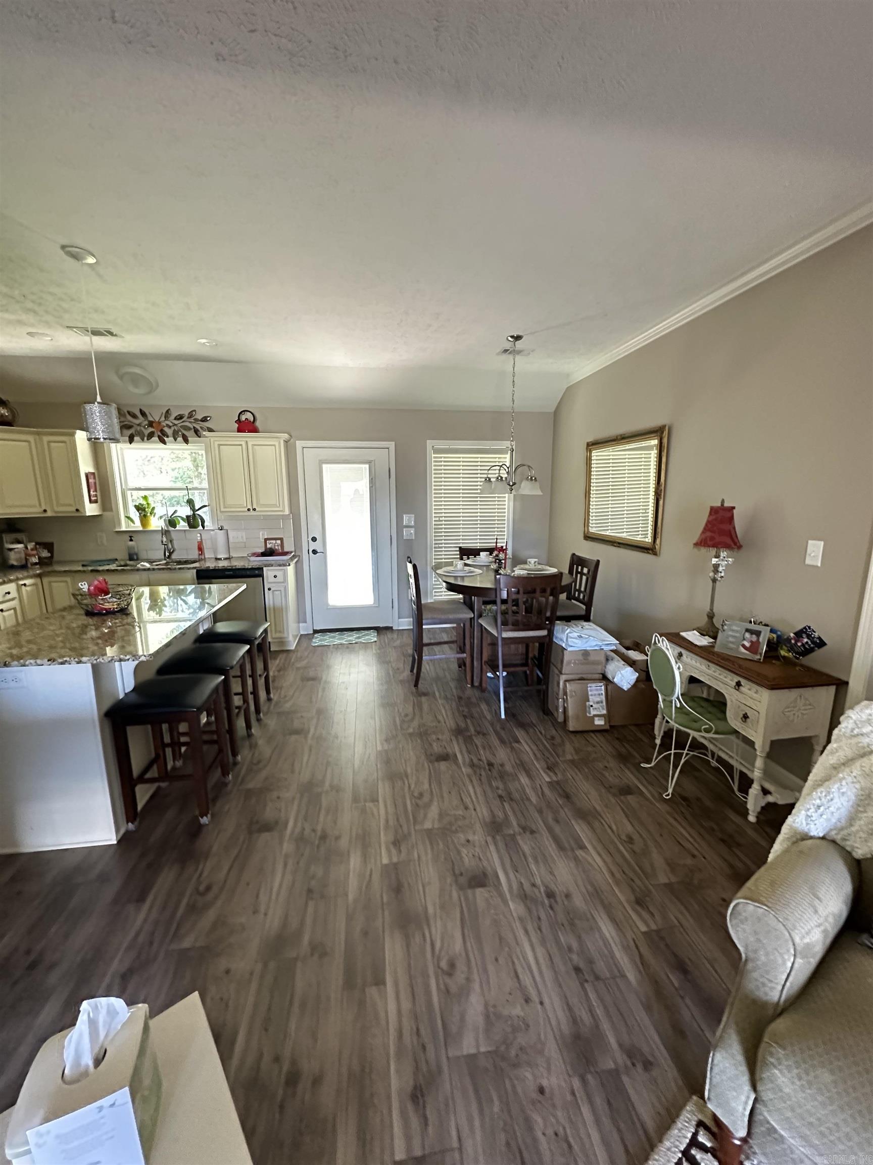 SAGEBRUSH COVE - Residential