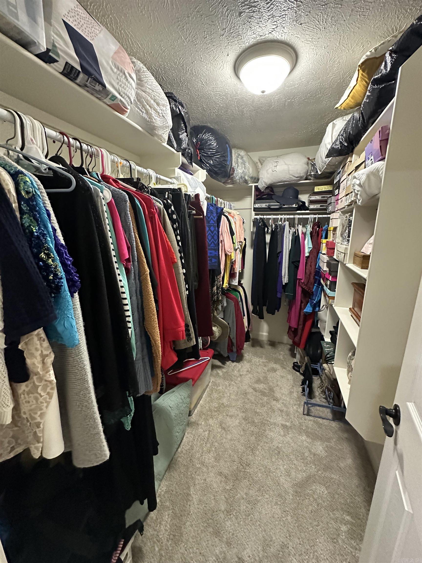 SAGEBRUSH COVE - Residential