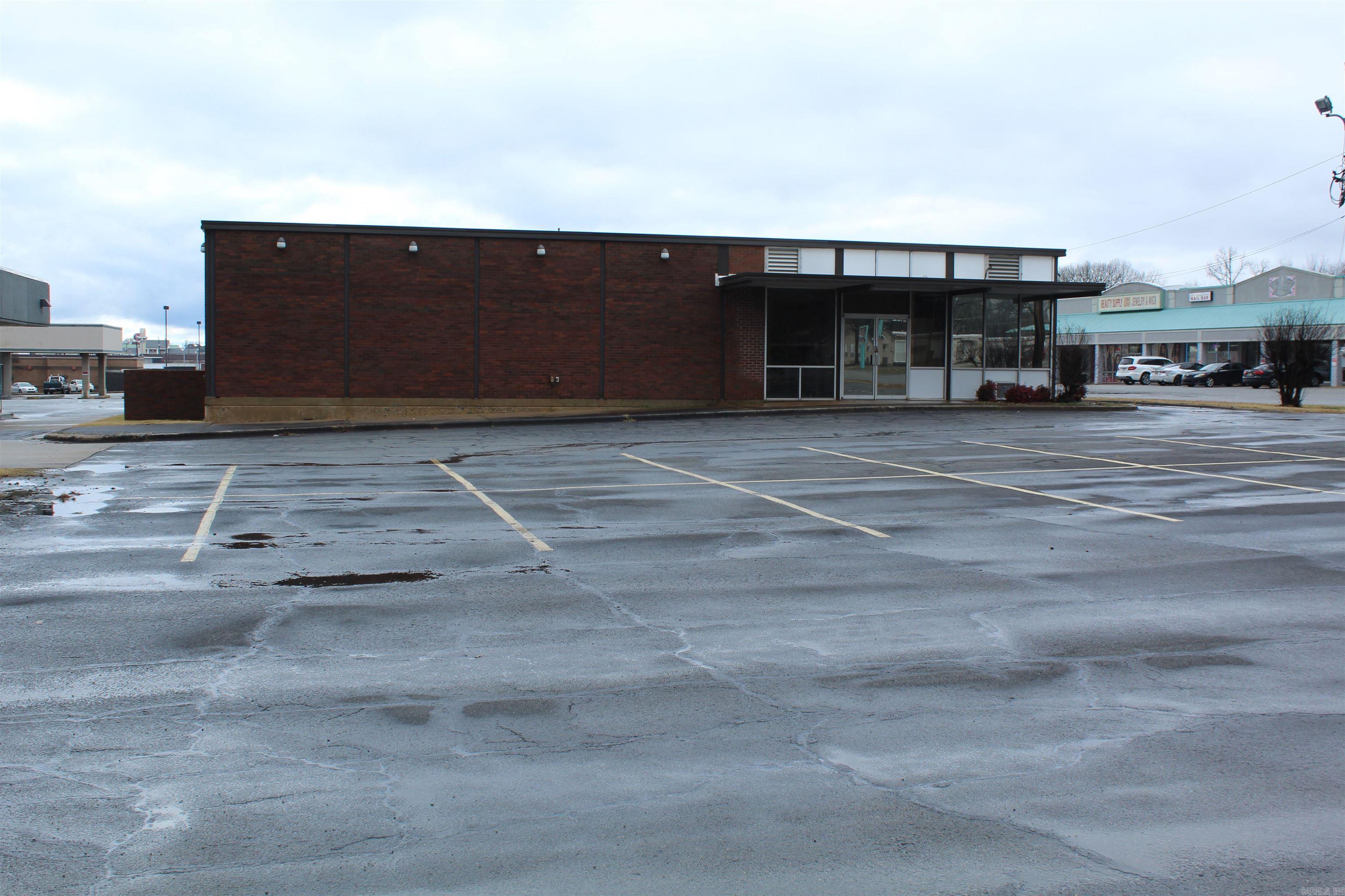 Metes & Bounds - Commercial Sale