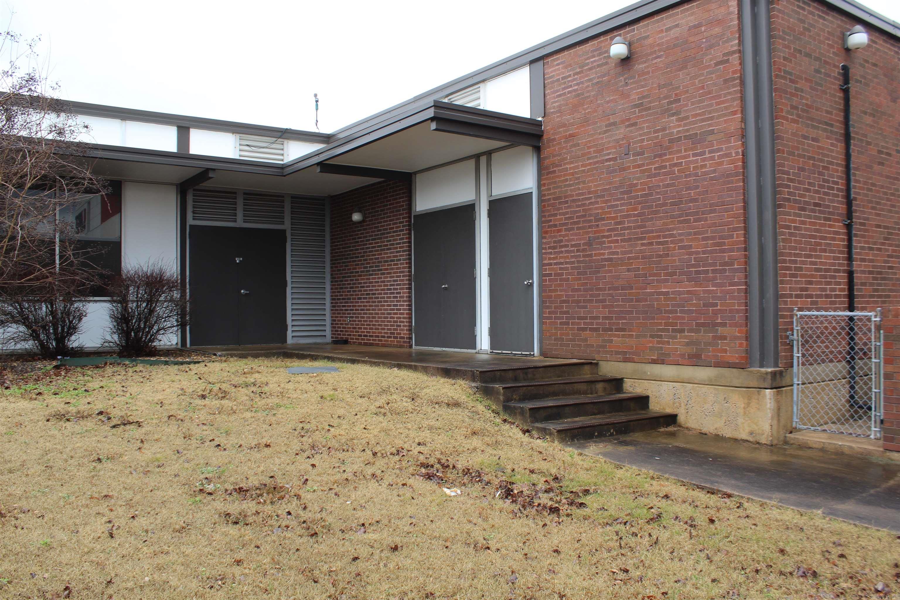 Metes & Bounds - Commercial Sale