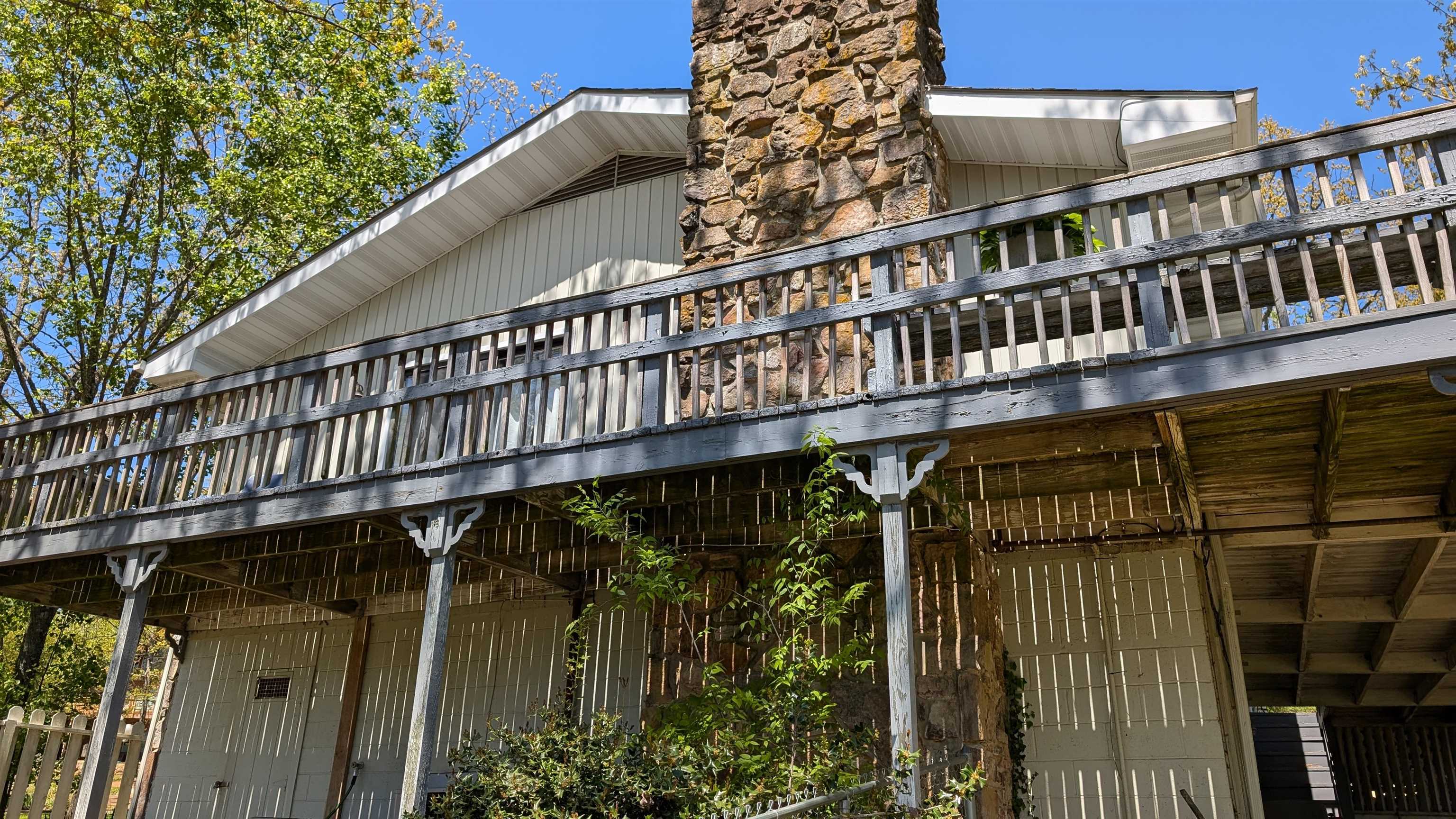 NORTH SHORE - Residential