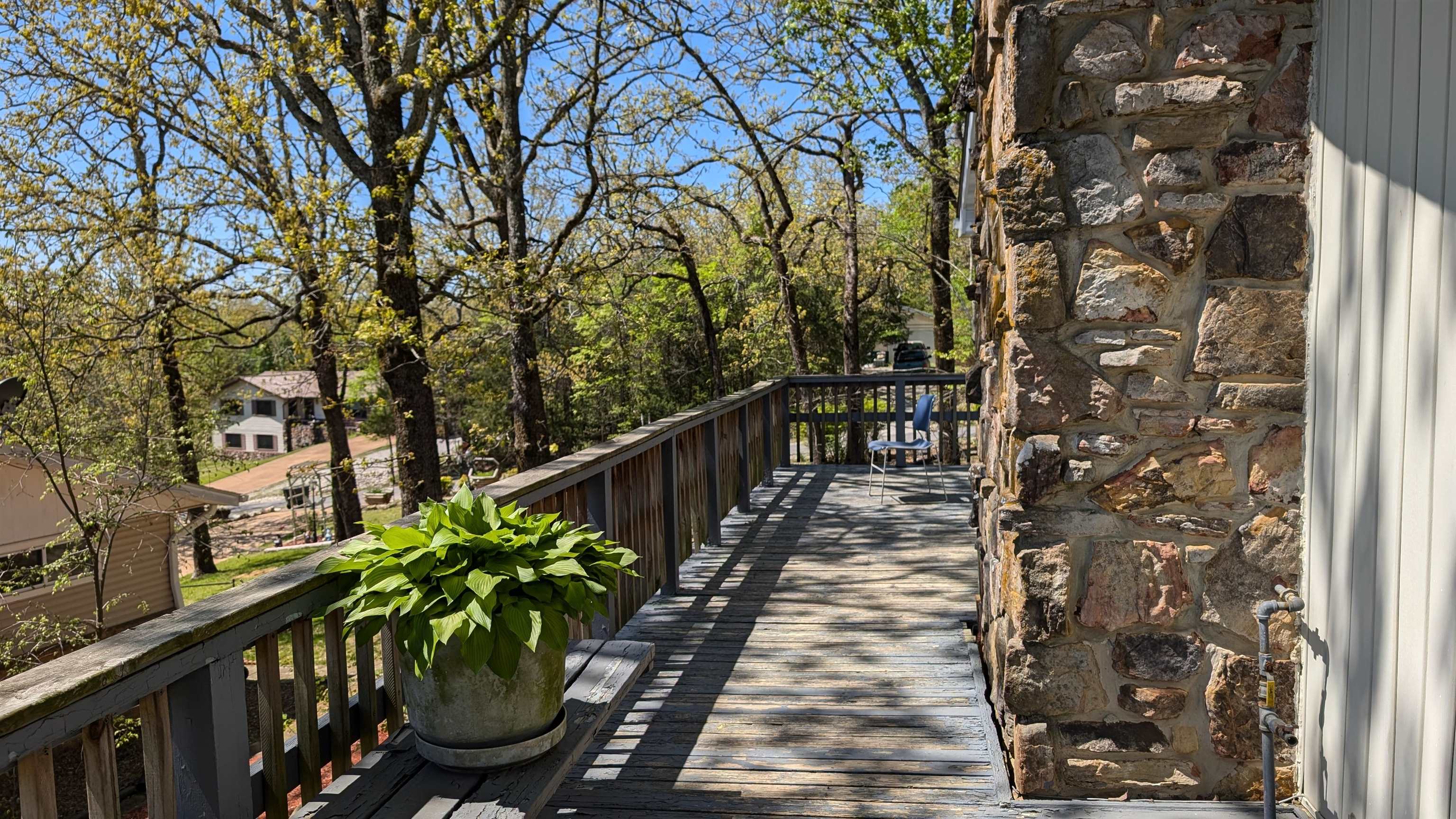 NORTH SHORE - Residential