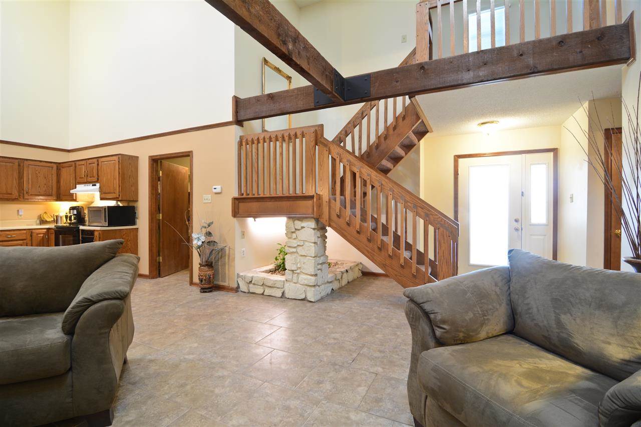 FIRST FAIRWAY ADDN - Residential