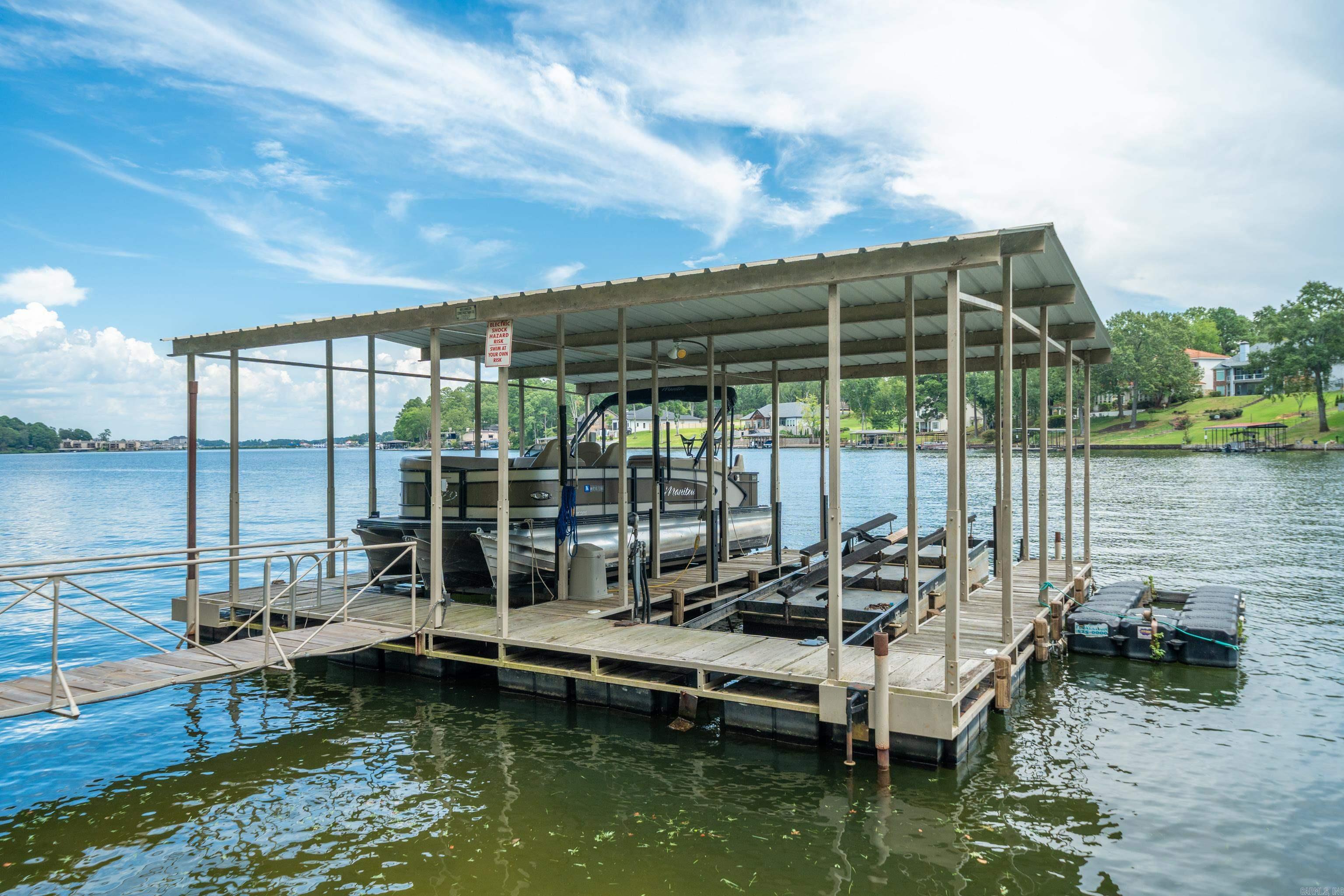 DOGWOOD HAVEN - Residential