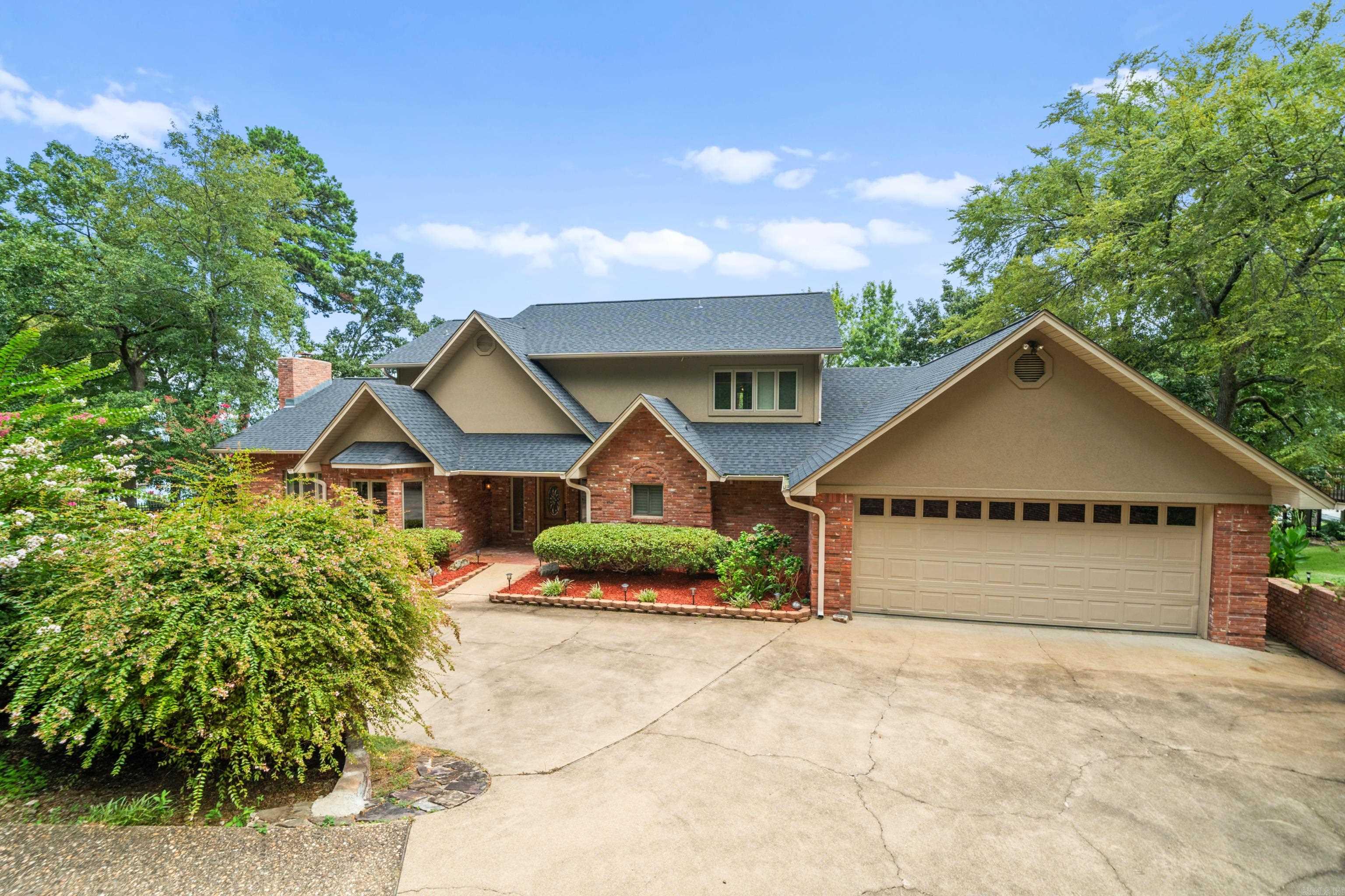 DOGWOOD HAVEN - Residential