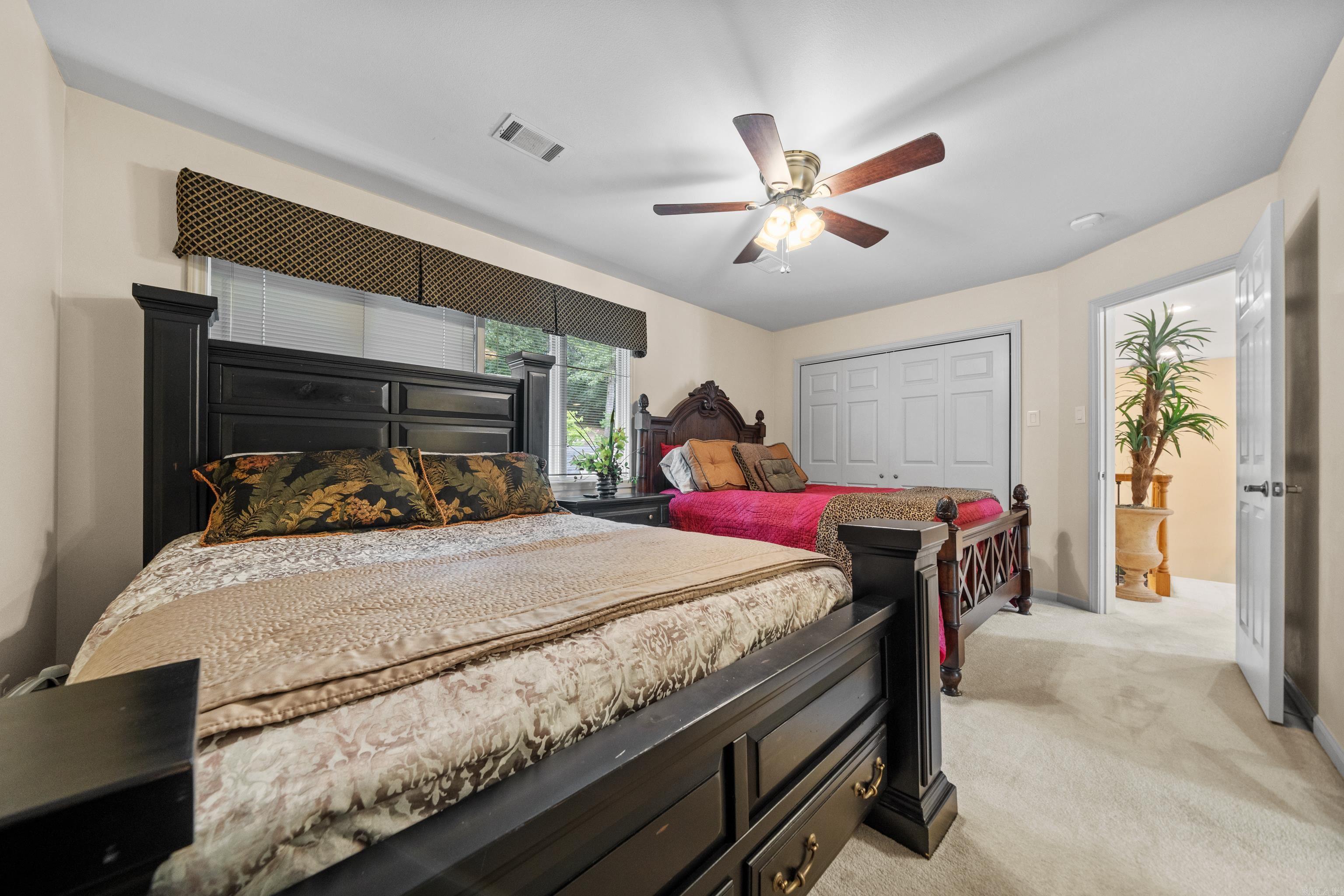 DOGWOOD HAVEN - Residential