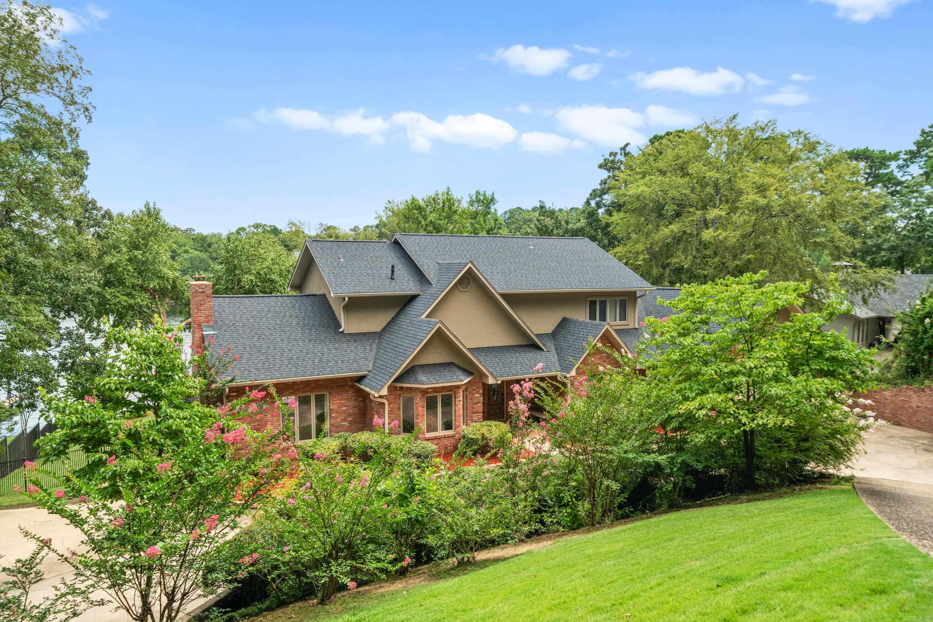 DOGWOOD HAVEN - Residential