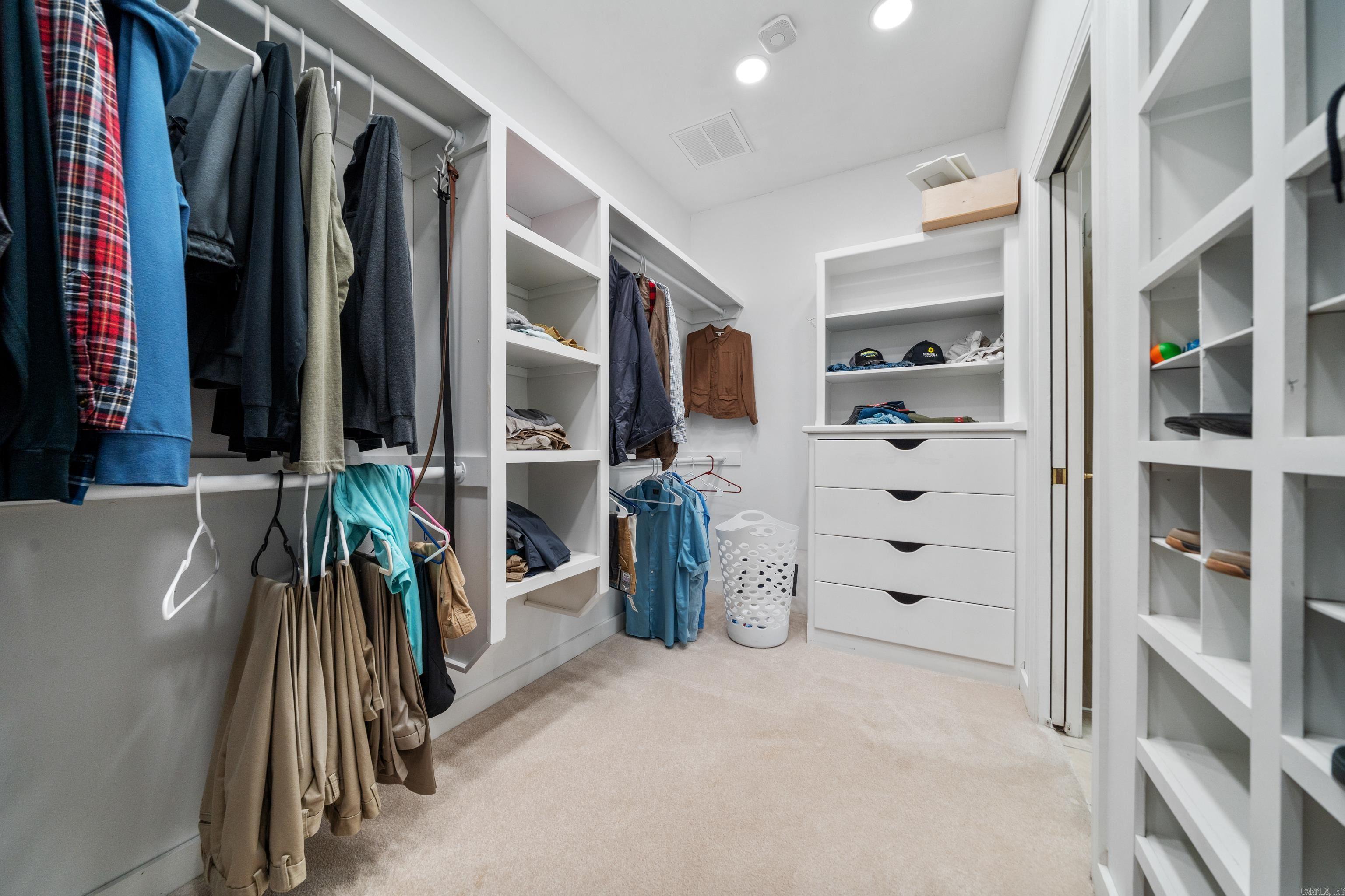 DOGWOOD HAVEN - Residential