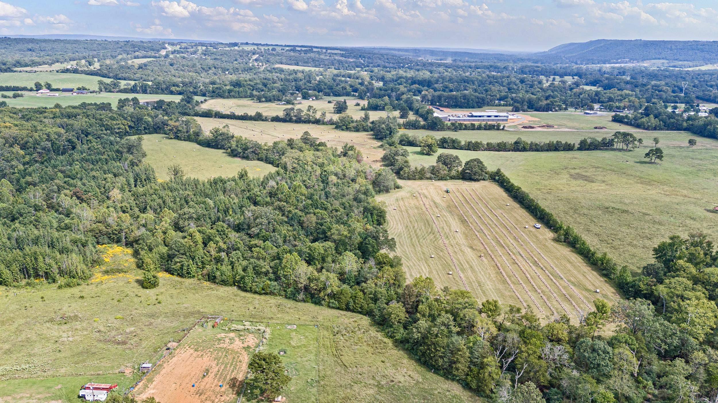 Metes & Bounds - Land