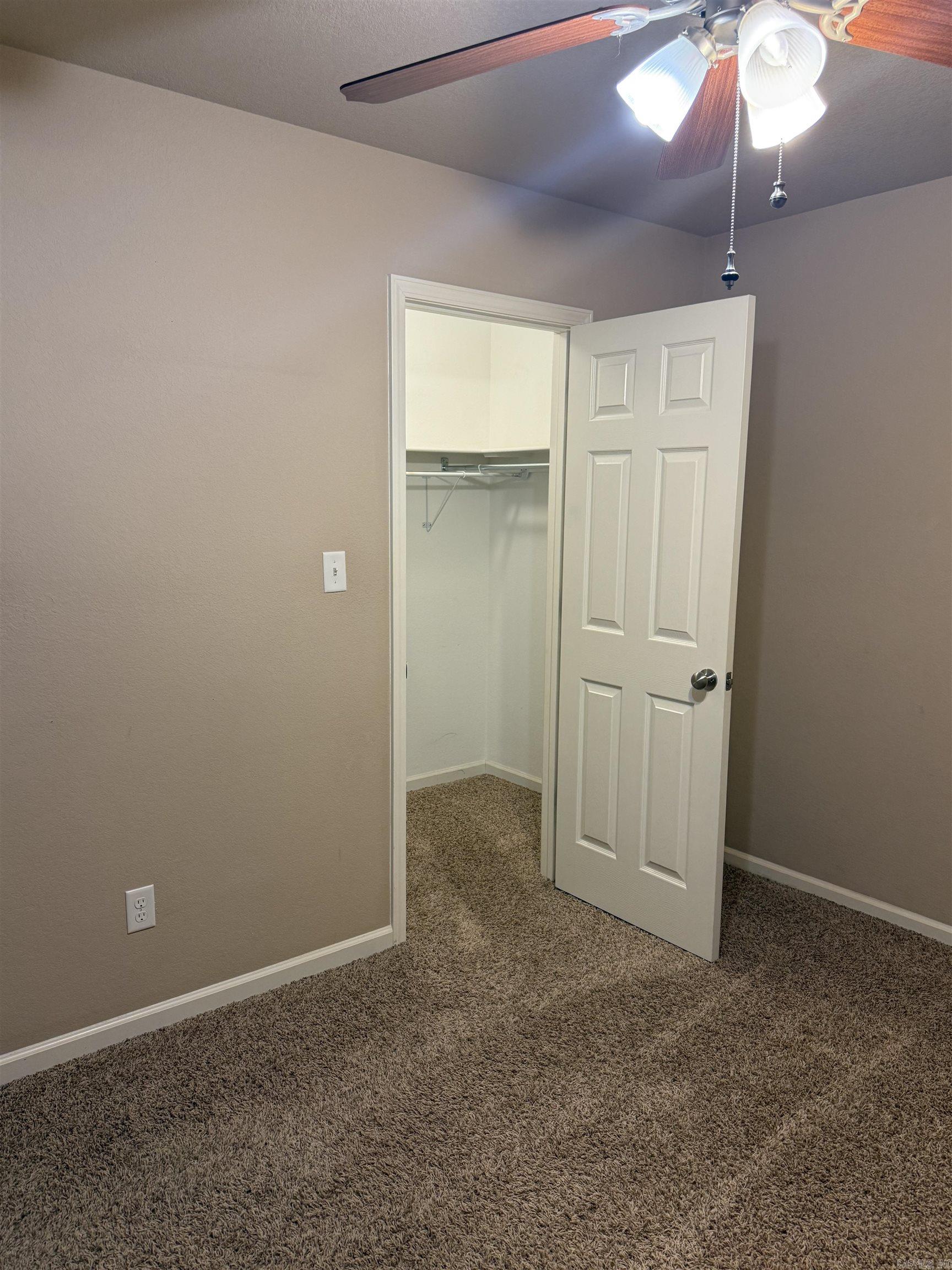 Plantation Hills III - Residential Lease