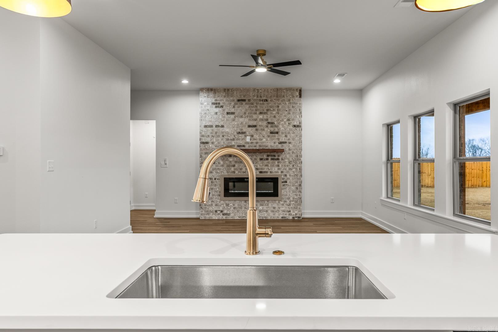 HIDDEN VALLEY ESTATES - Residential