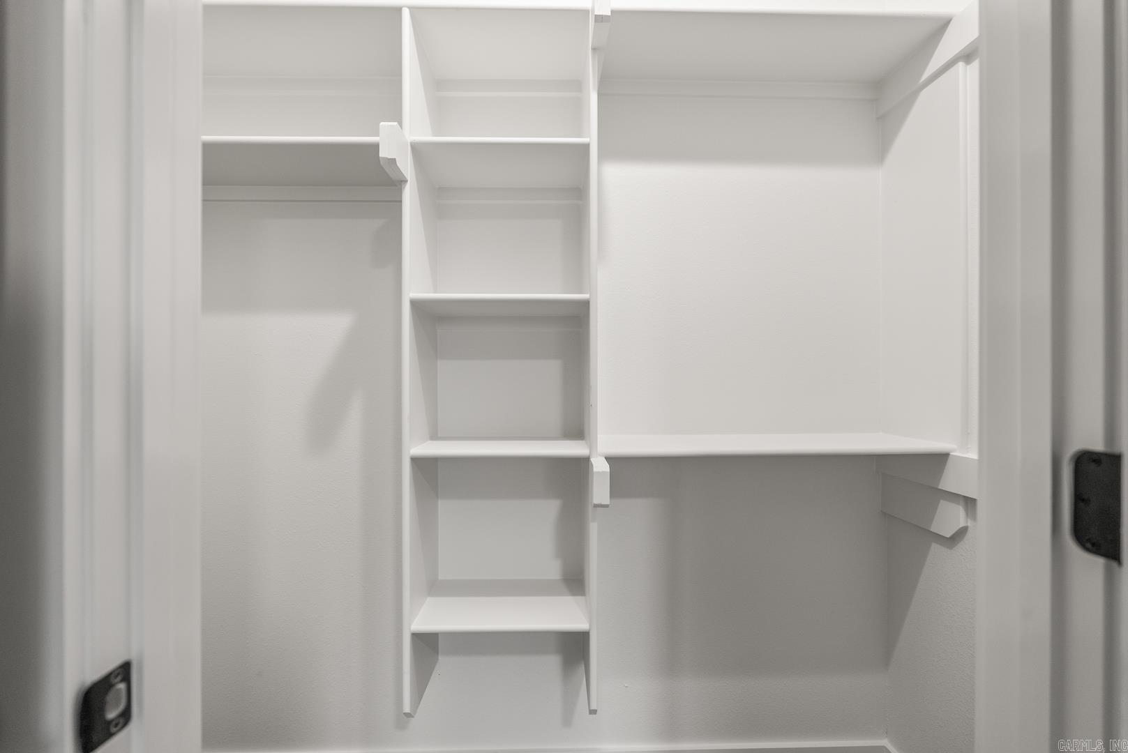 HIDDEN VALLEY ESTATES - Residential