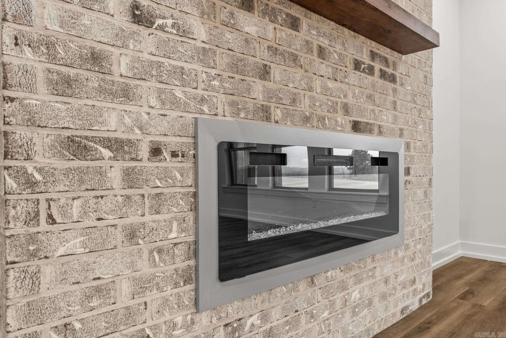 HIDDEN VALLEY ESTATES - Residential