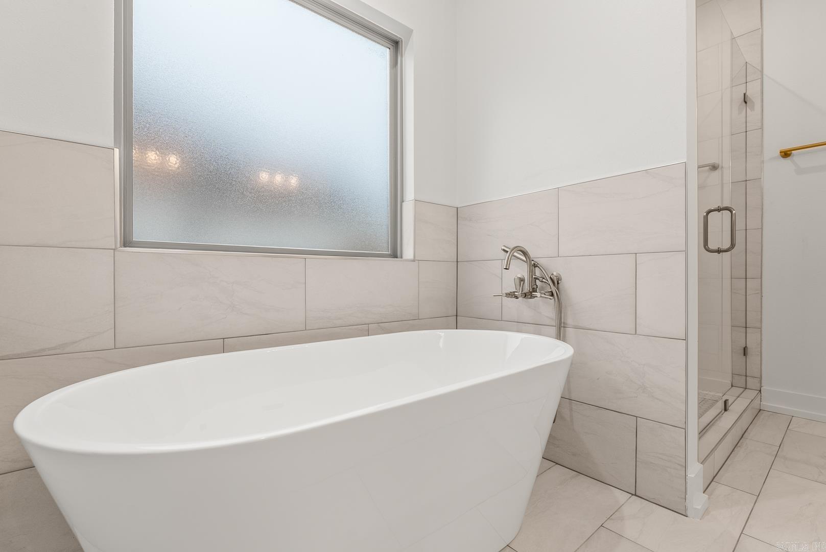 HIDDEN VALLEY ESTATES - Residential