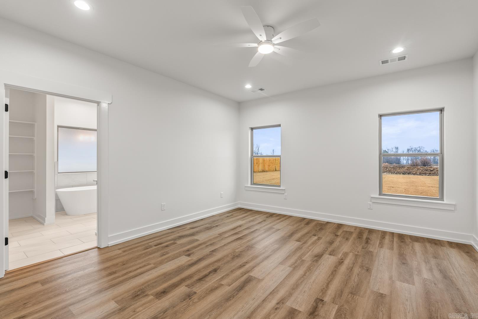 HIDDEN VALLEY ESTATES - Residential