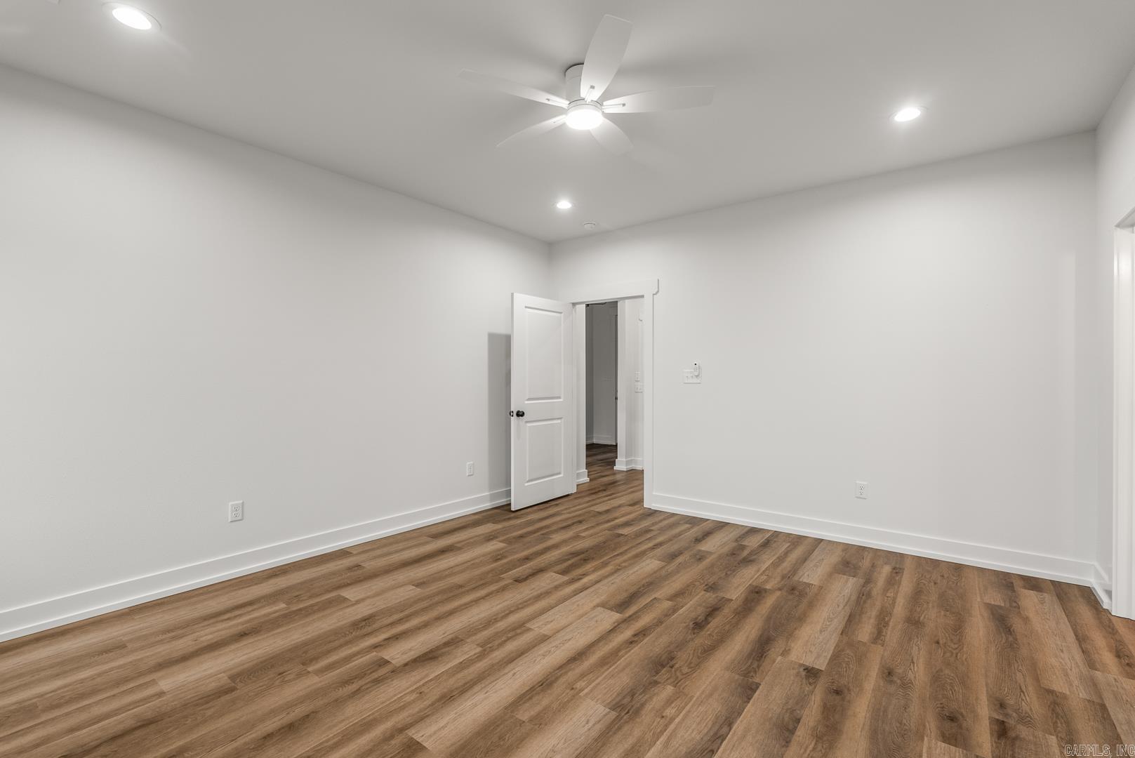 HIDDEN VALLEY ESTATES - Residential