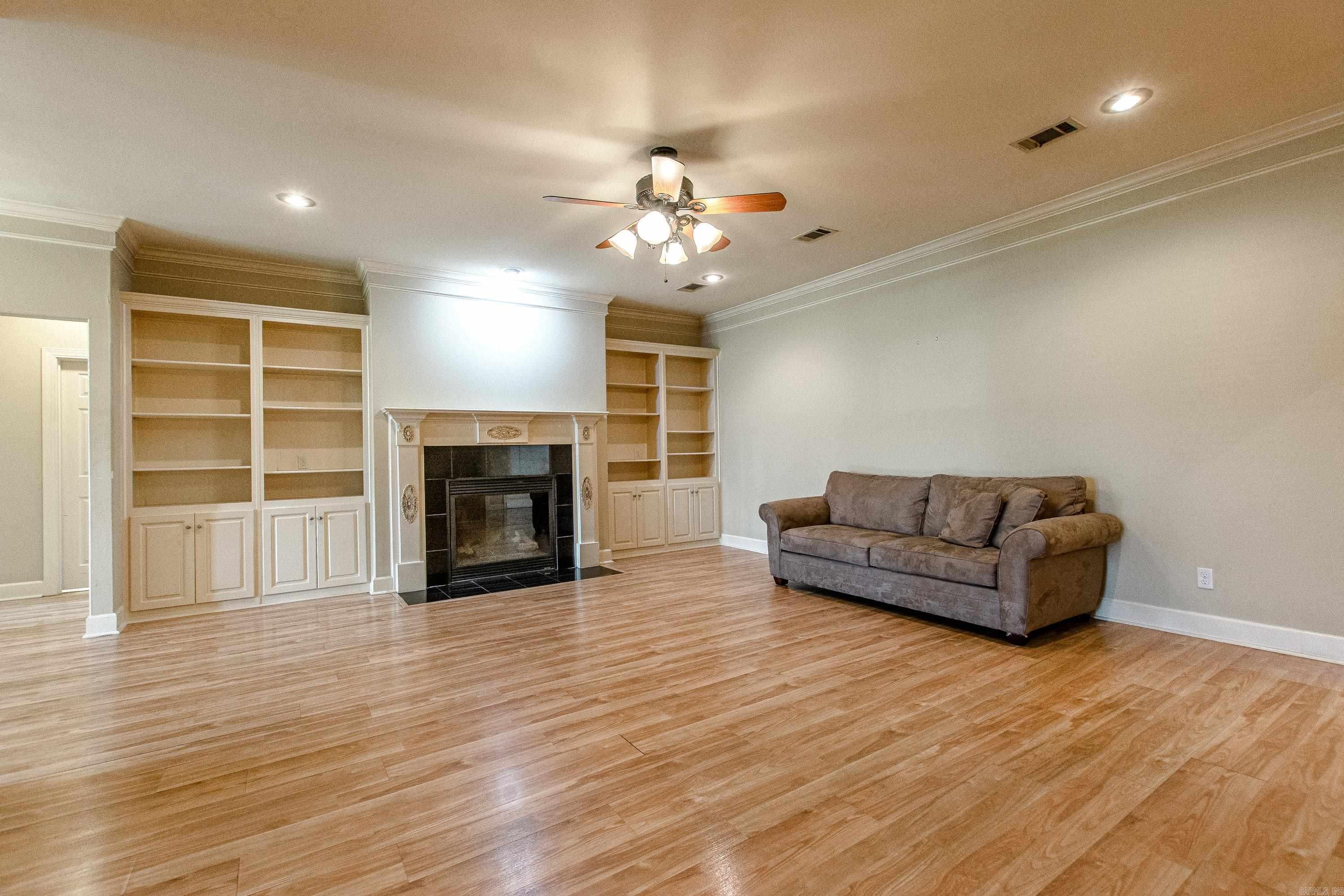 North Lake - Residential