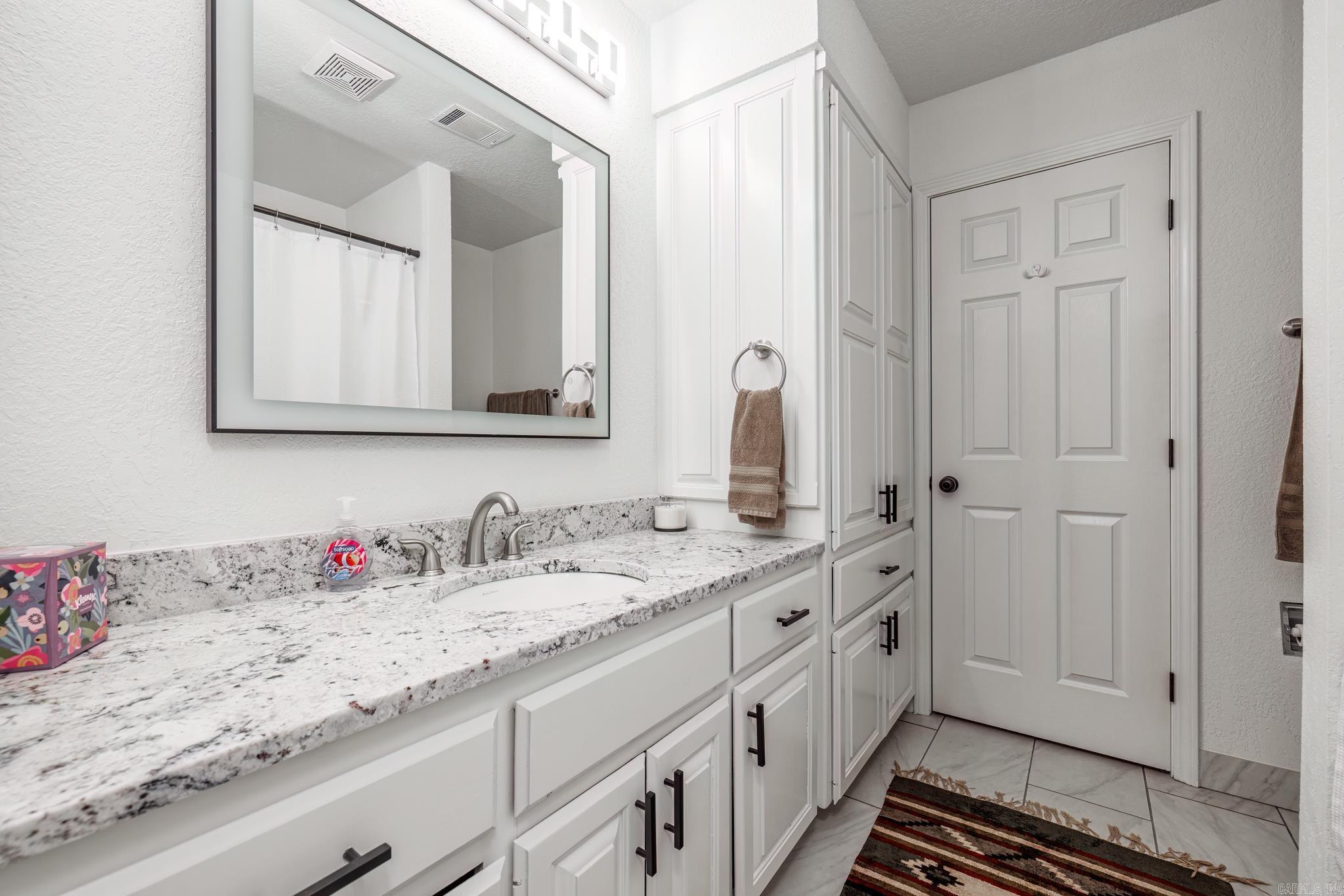 RECLAMO - Residential