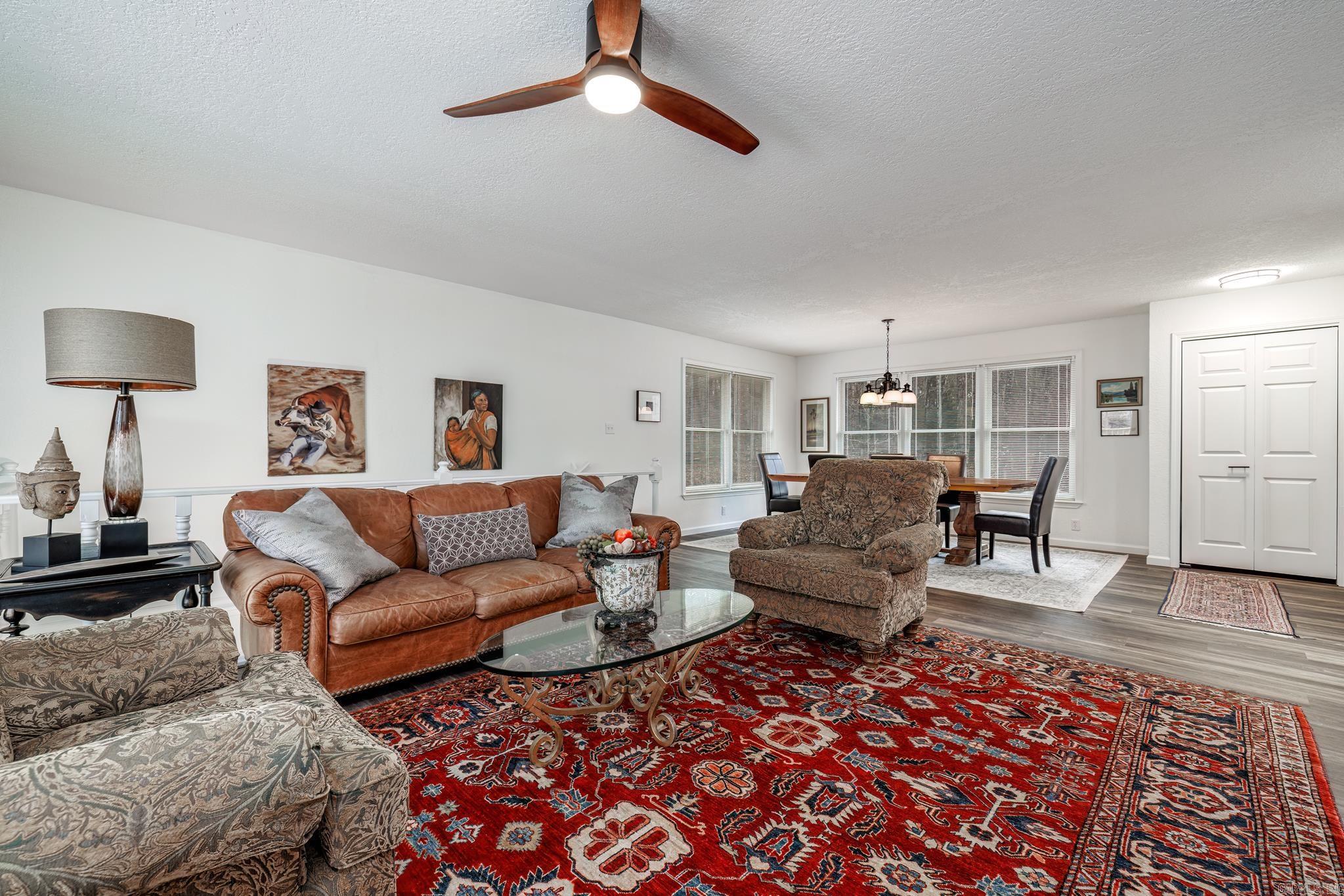 RECLAMO - Residential