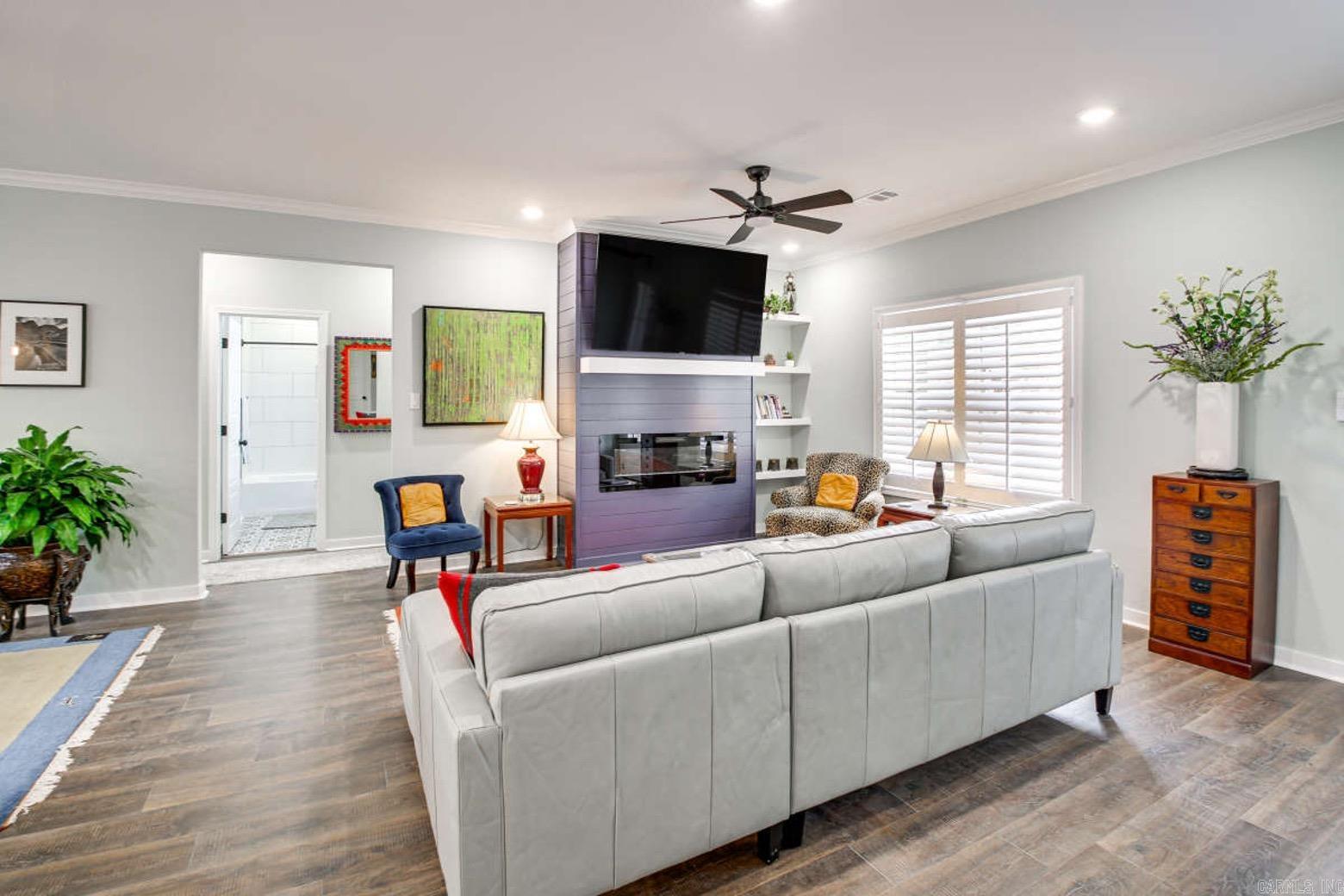 ALTA VISTA - Residential