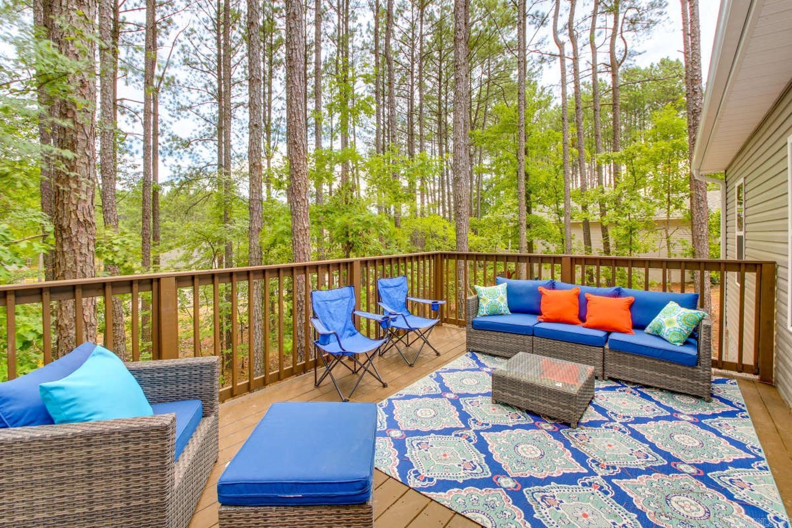 ALTA VISTA - Residential