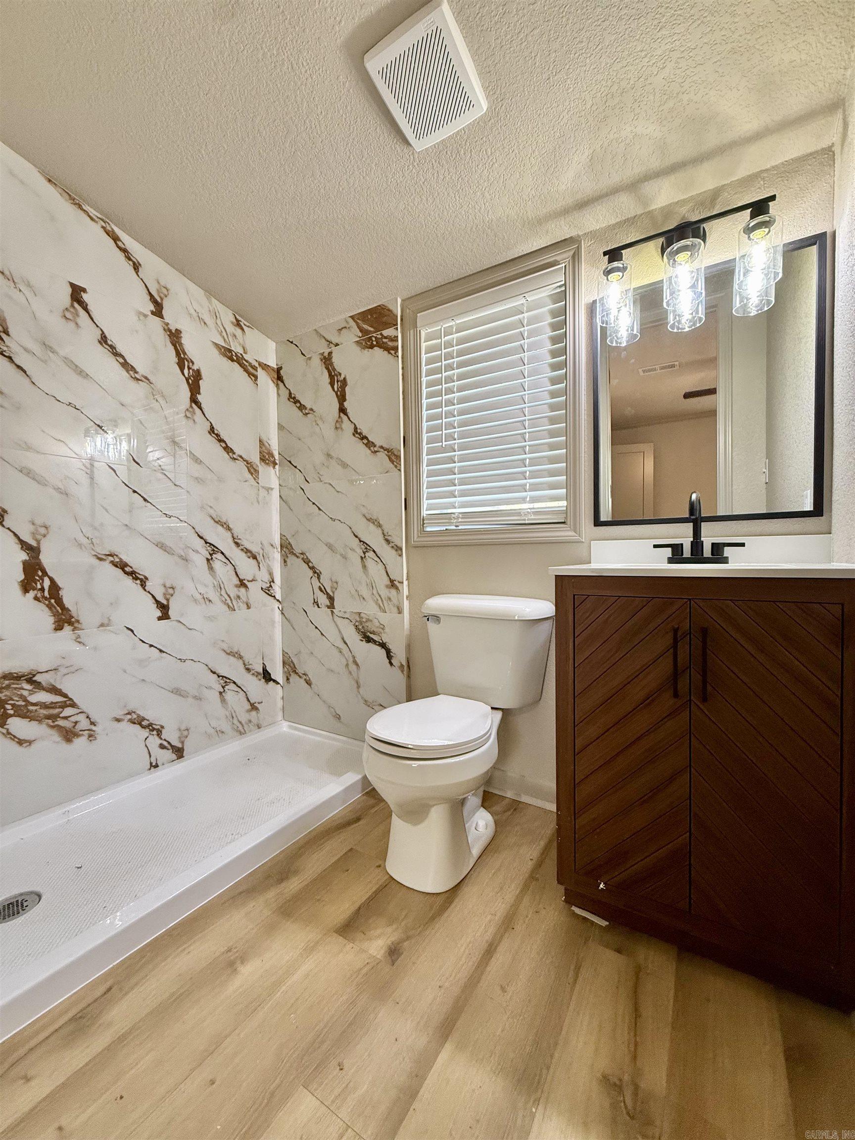 MCKAY AND RUSSO SD FRV - Residential