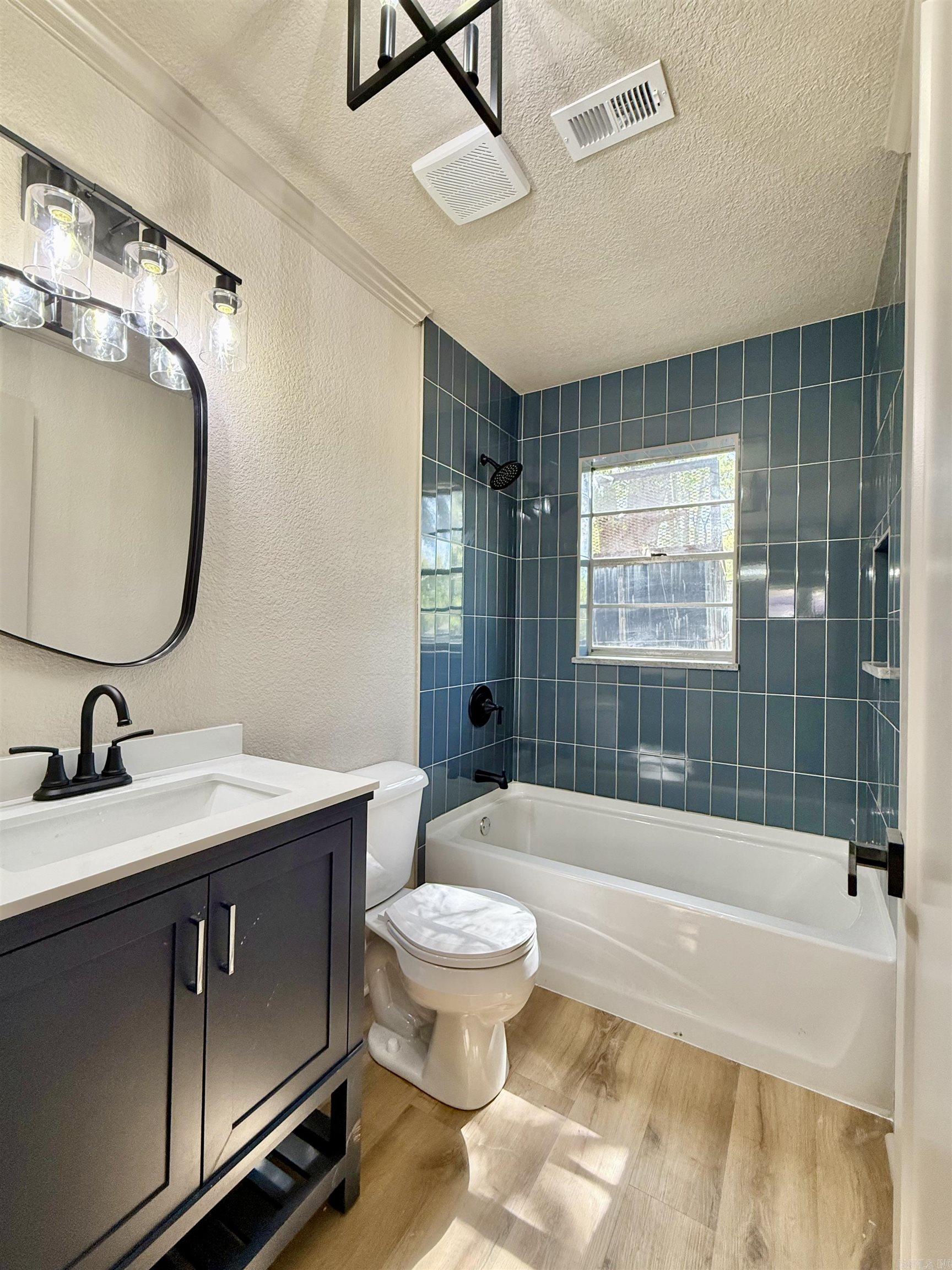 MCKAY AND RUSSO SD FRV - Residential