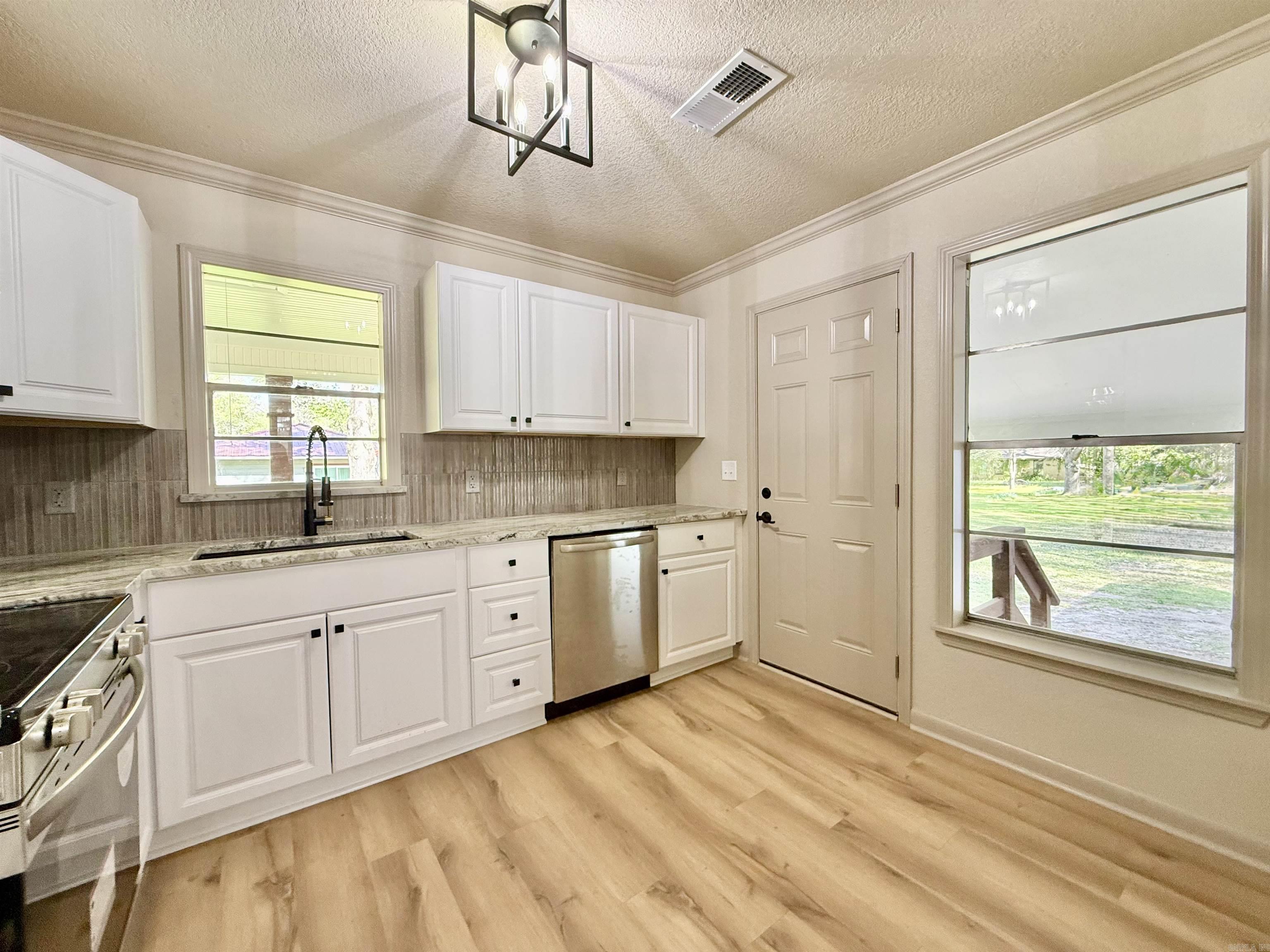 MCKAY AND RUSSO SD FRV - Residential