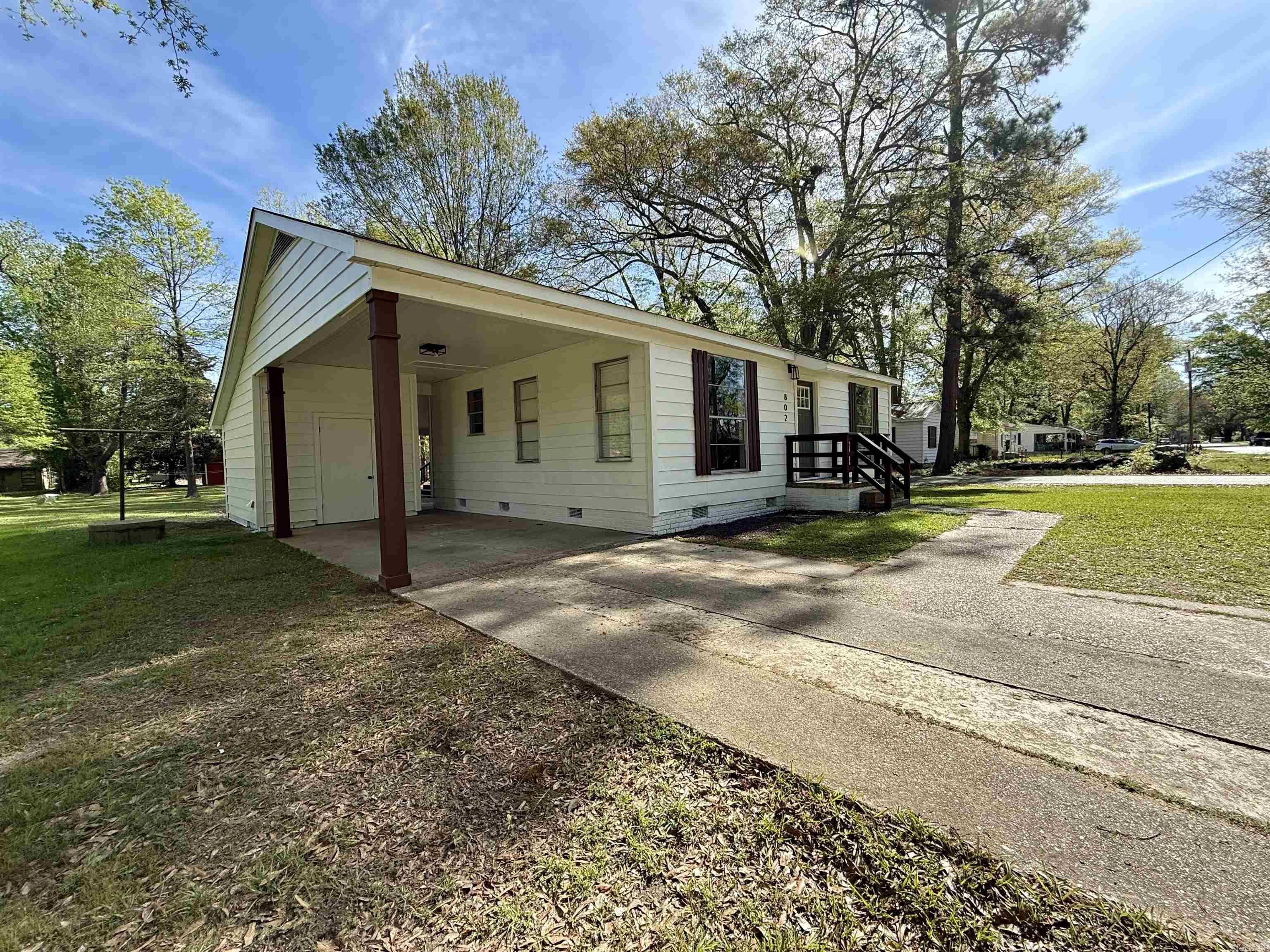 MCKAY AND RUSSO SD FRV - Residential