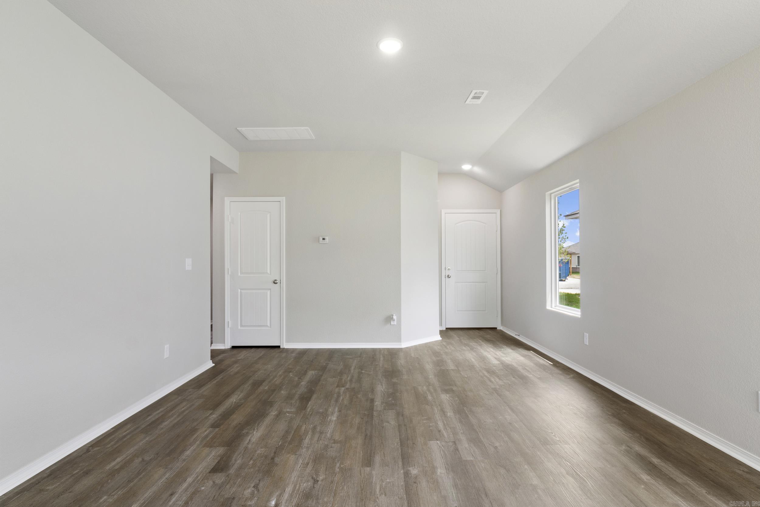 COUNTRY CLUB OF ARK THE - Residential