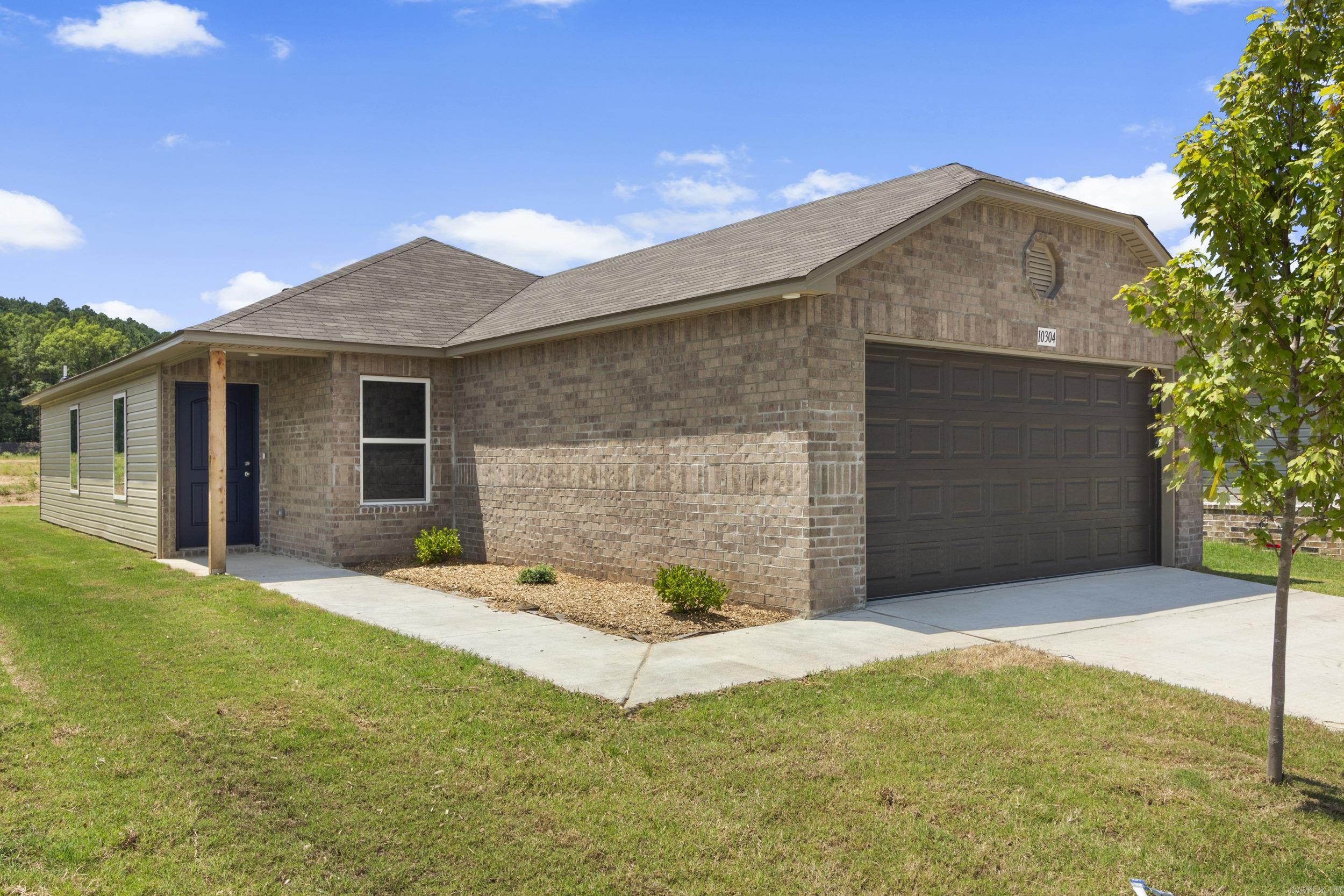 COUNTRY CLUB OF ARK THE - Residential