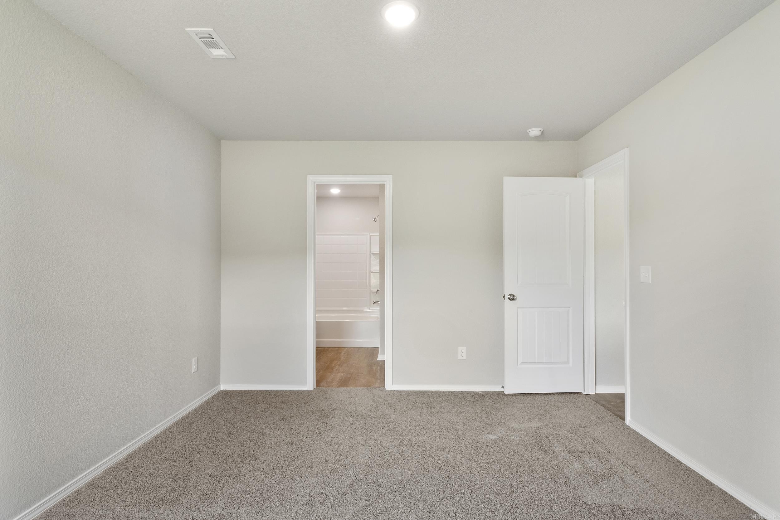 COUNTRY CLUB OF ARK THE - Residential