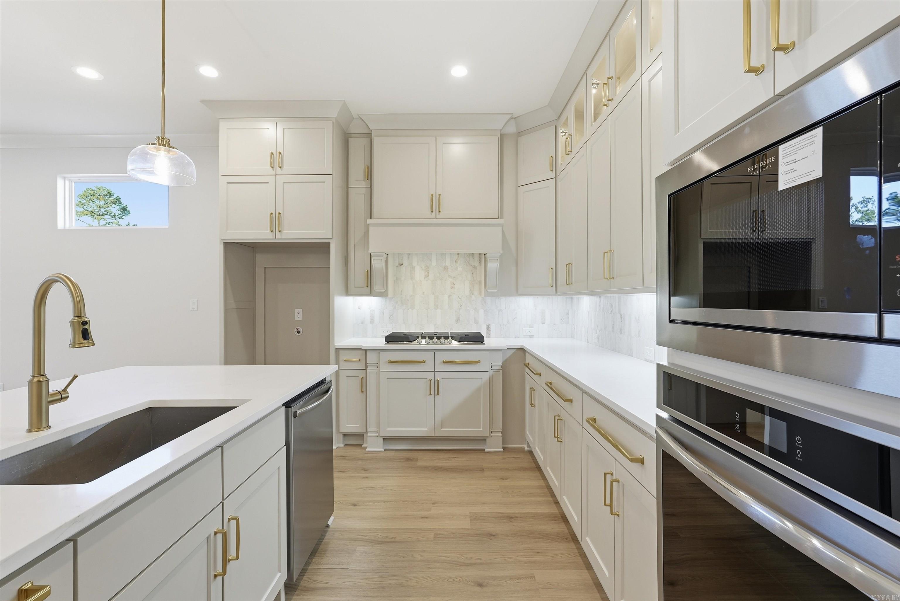 FLETCHER VALLEY "FLETCHER RIDGE" - Residential