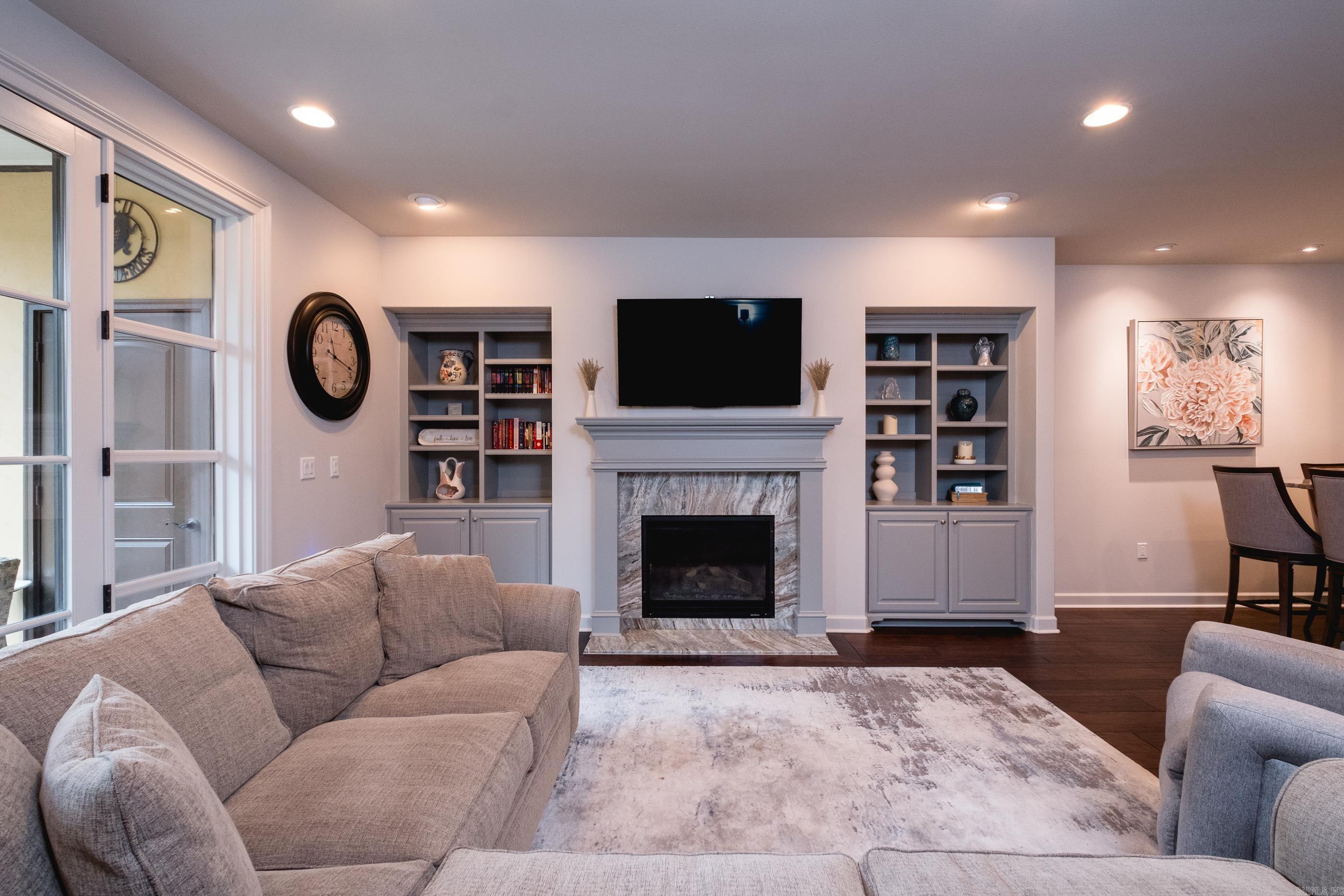 CHENAL WOODS HPR - Residential