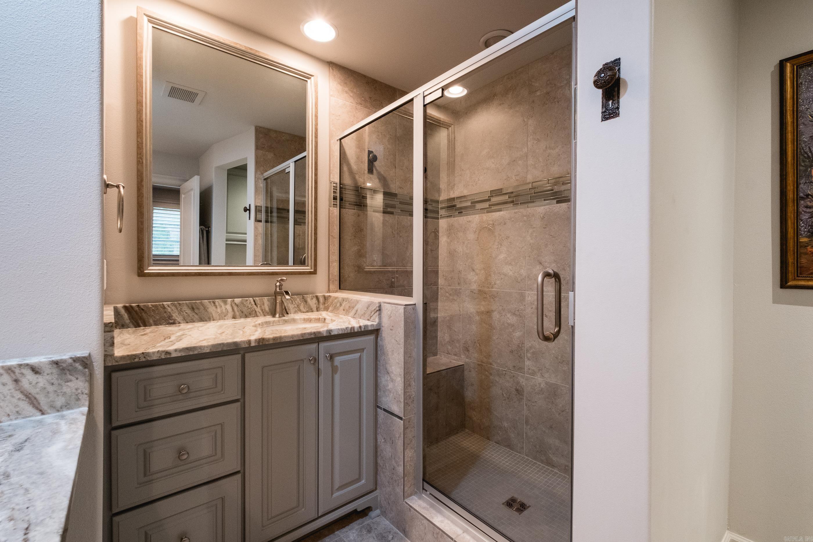 CHENAL WOODS HPR - Residential