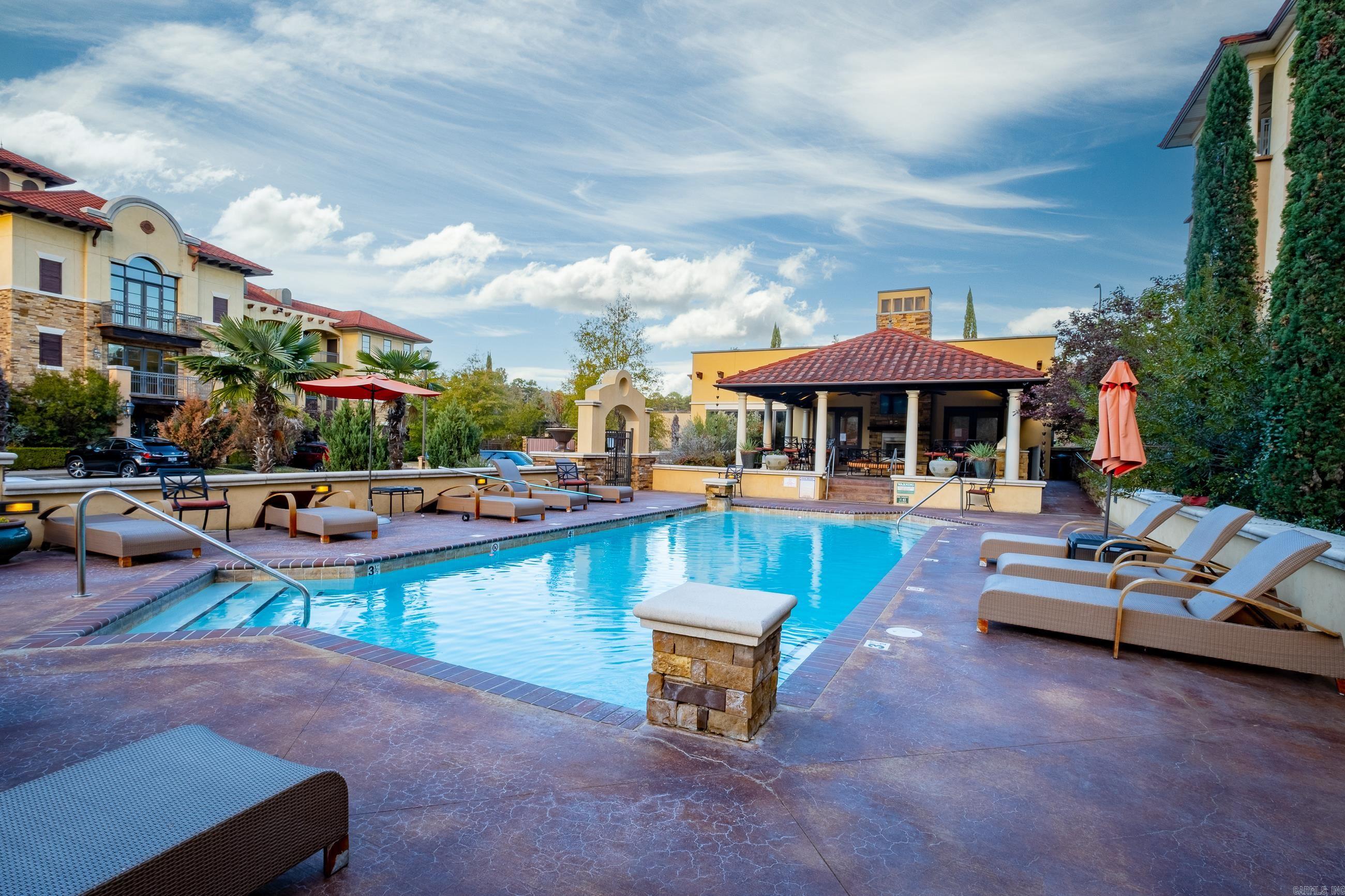 CHENAL WOODS HPR - Residential