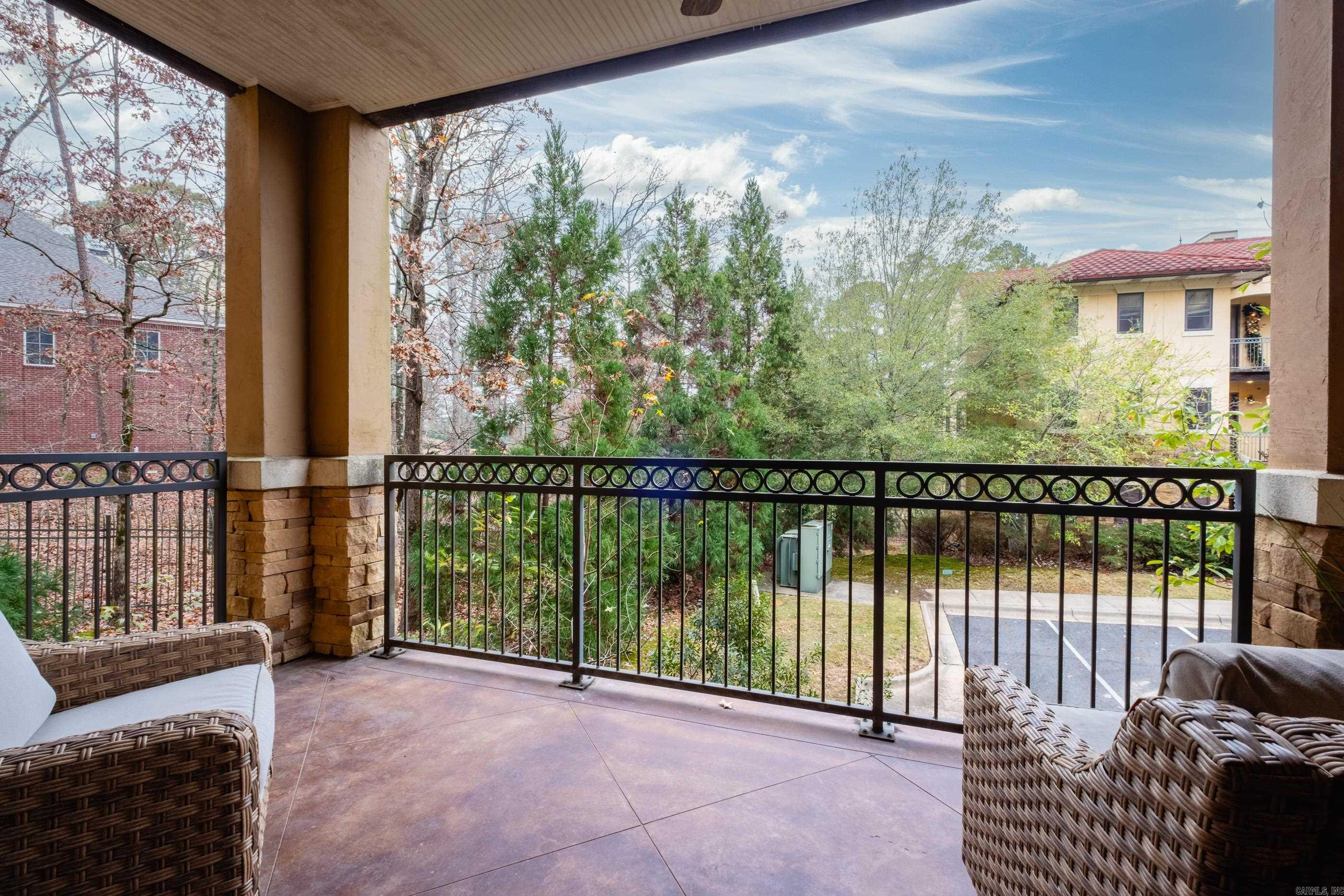 CHENAL WOODS HPR - Residential