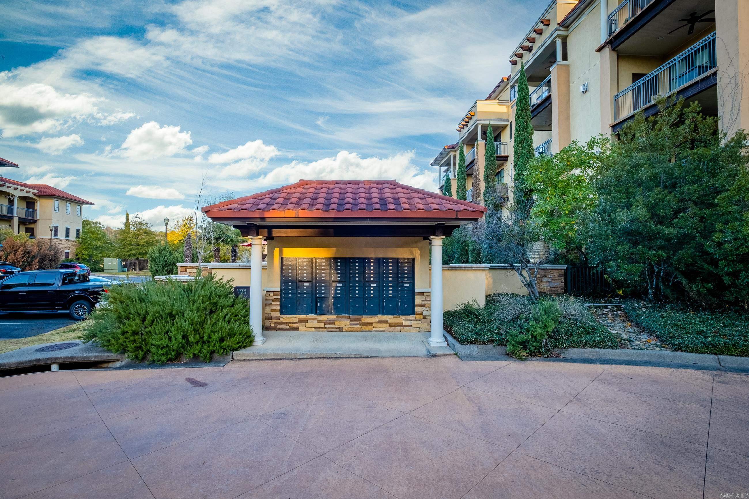 CHENAL WOODS HPR - Residential