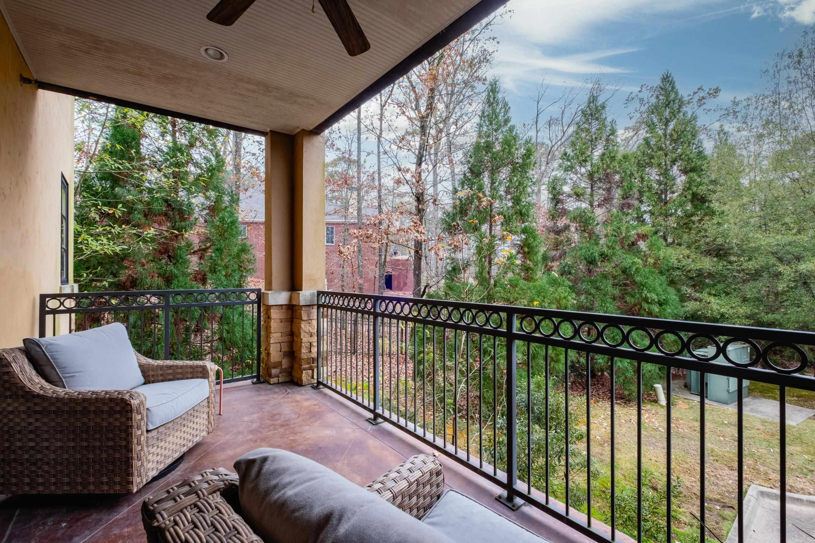 CHENAL WOODS HPR - Residential