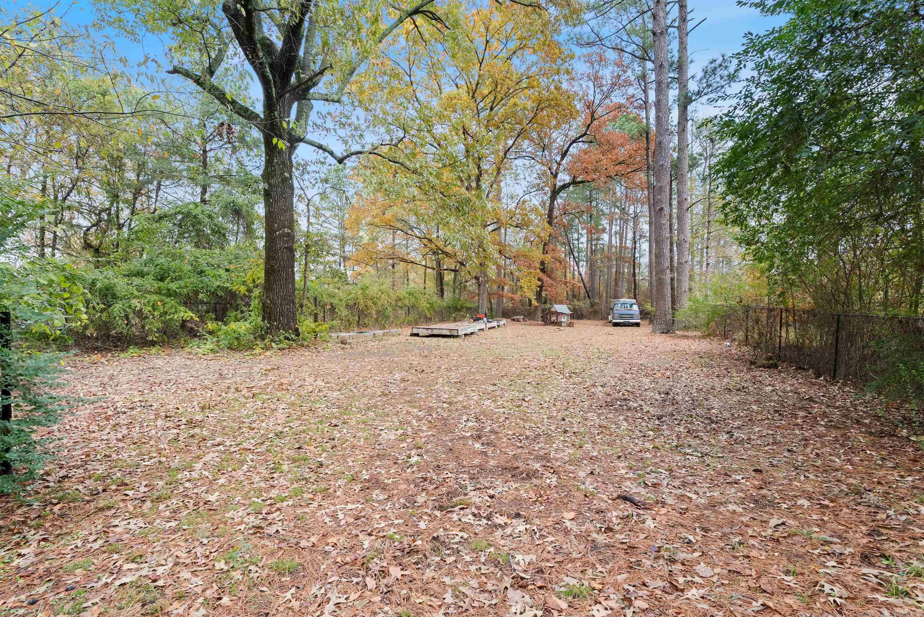 ORIGINAL TOWN-BRYANT - Residential