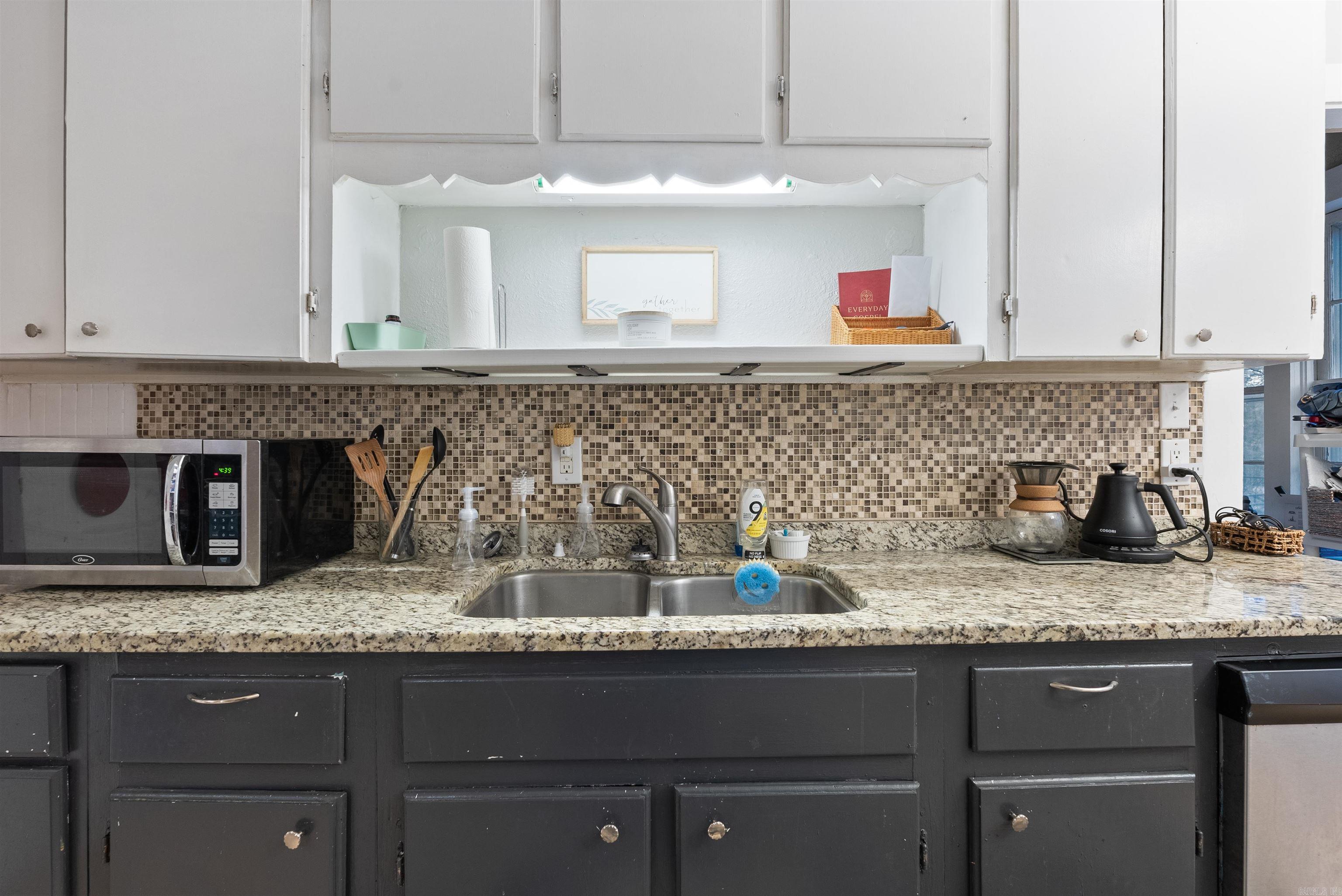 ORIGINAL TOWN-BRYANT - Residential