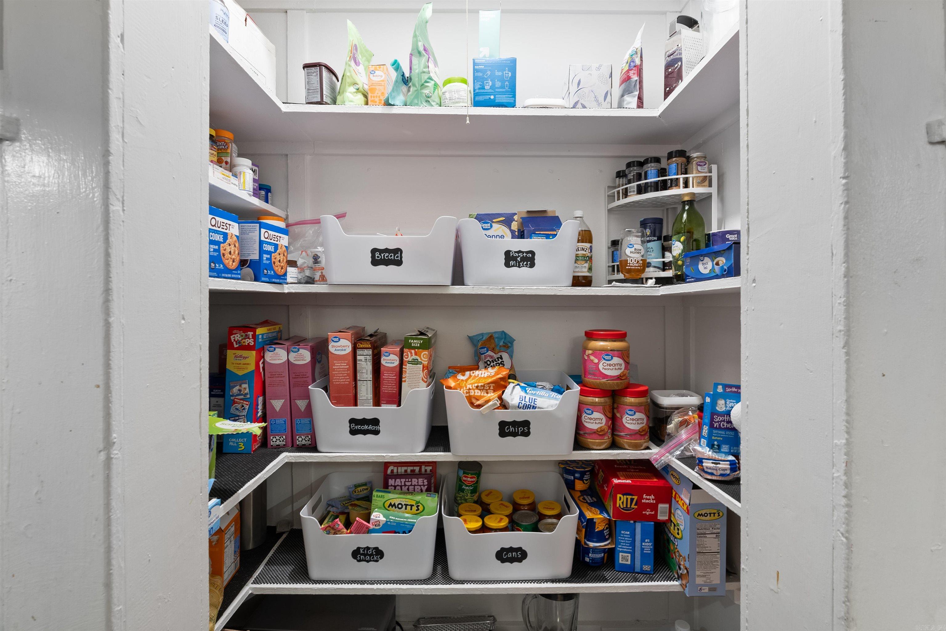 ORIGINAL TOWN-BRYANT - Residential